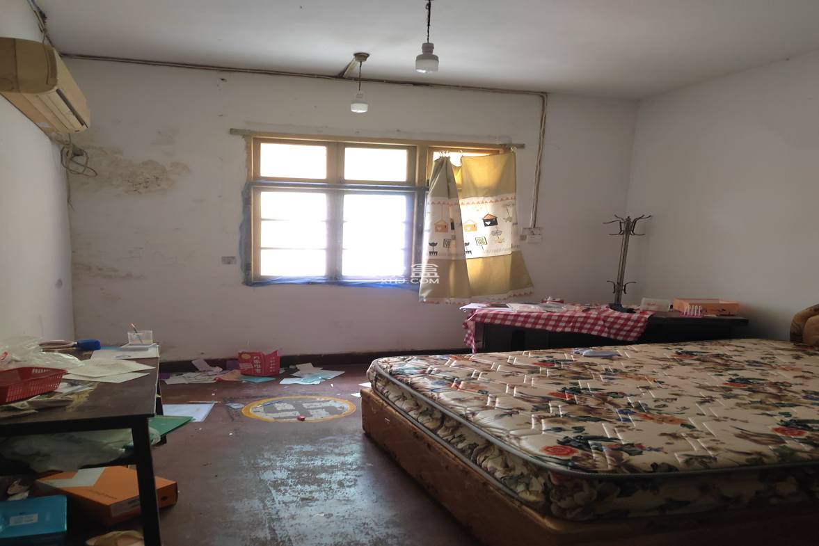 贤童街老法院住宅区 2室1厅1卫 800.0元/月 贤童街老法院住宅区 2室1厅1卫 800.0元/月室内图