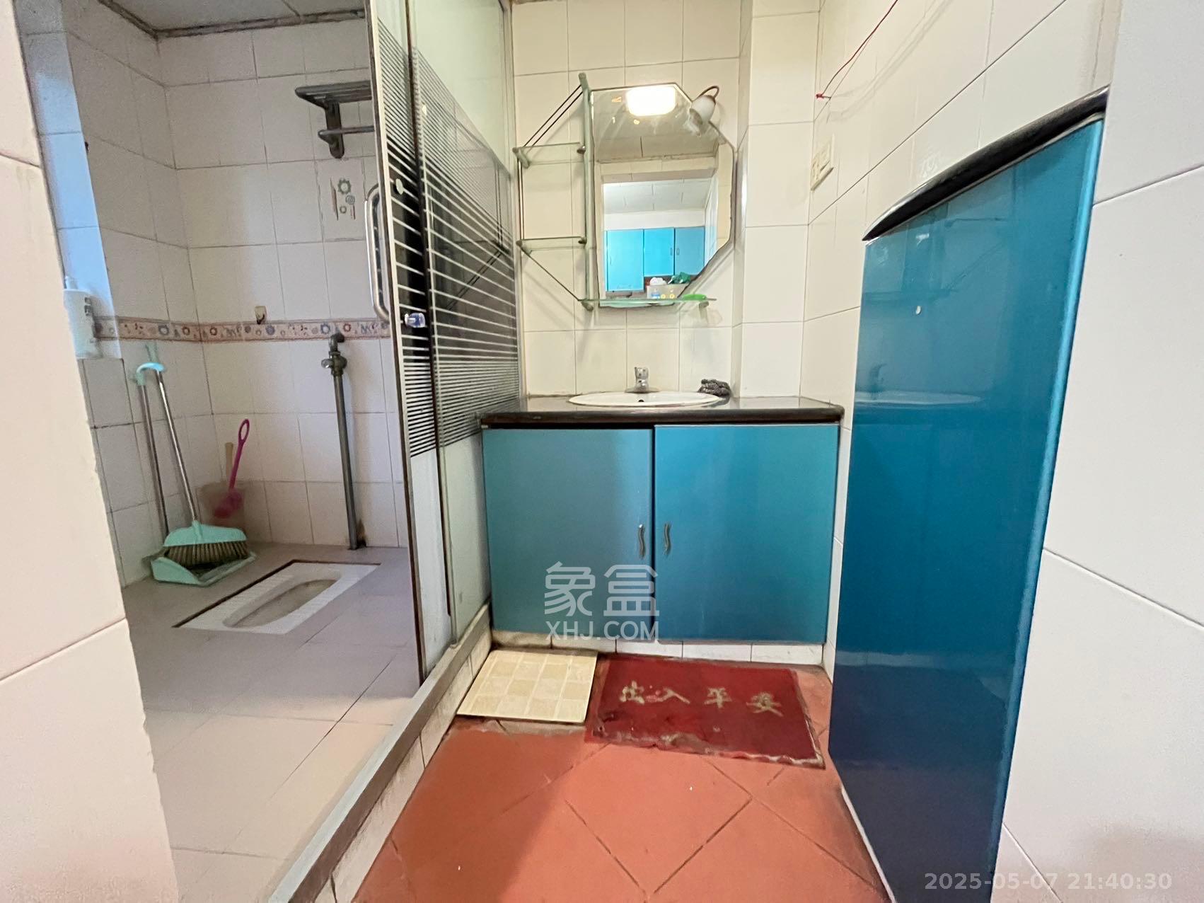 荷花园电信宿舍（天辰荷花苑）  2室2厅1卫   2000.00元/月室内图
