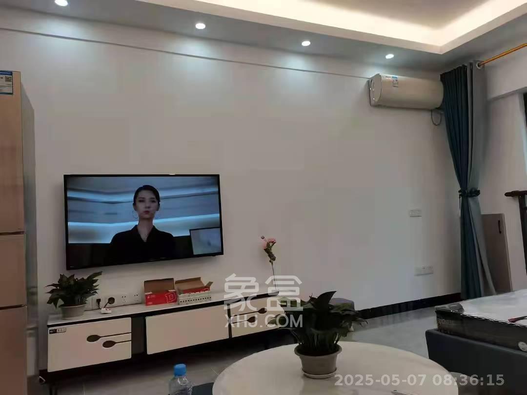 红星国际公寓  1室1厅1卫   1800.00元/月室内图