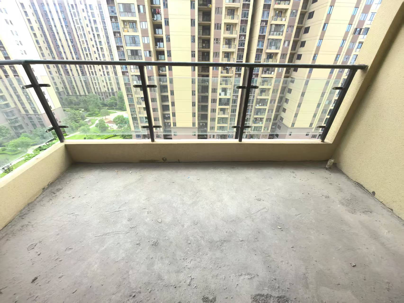 华耀碧桂园十里江湾誉峯 3室2厅2卫 58.00万 华耀碧桂园十里江湾誉峯 3室2厅2卫 58.00万户型图