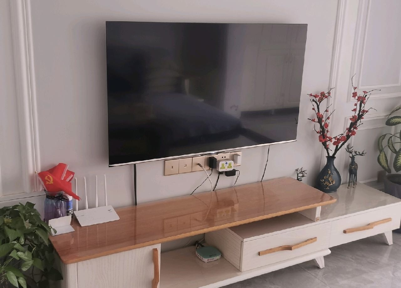 新城吾悦广场  3室2厅2卫   3500.00元/月室内图