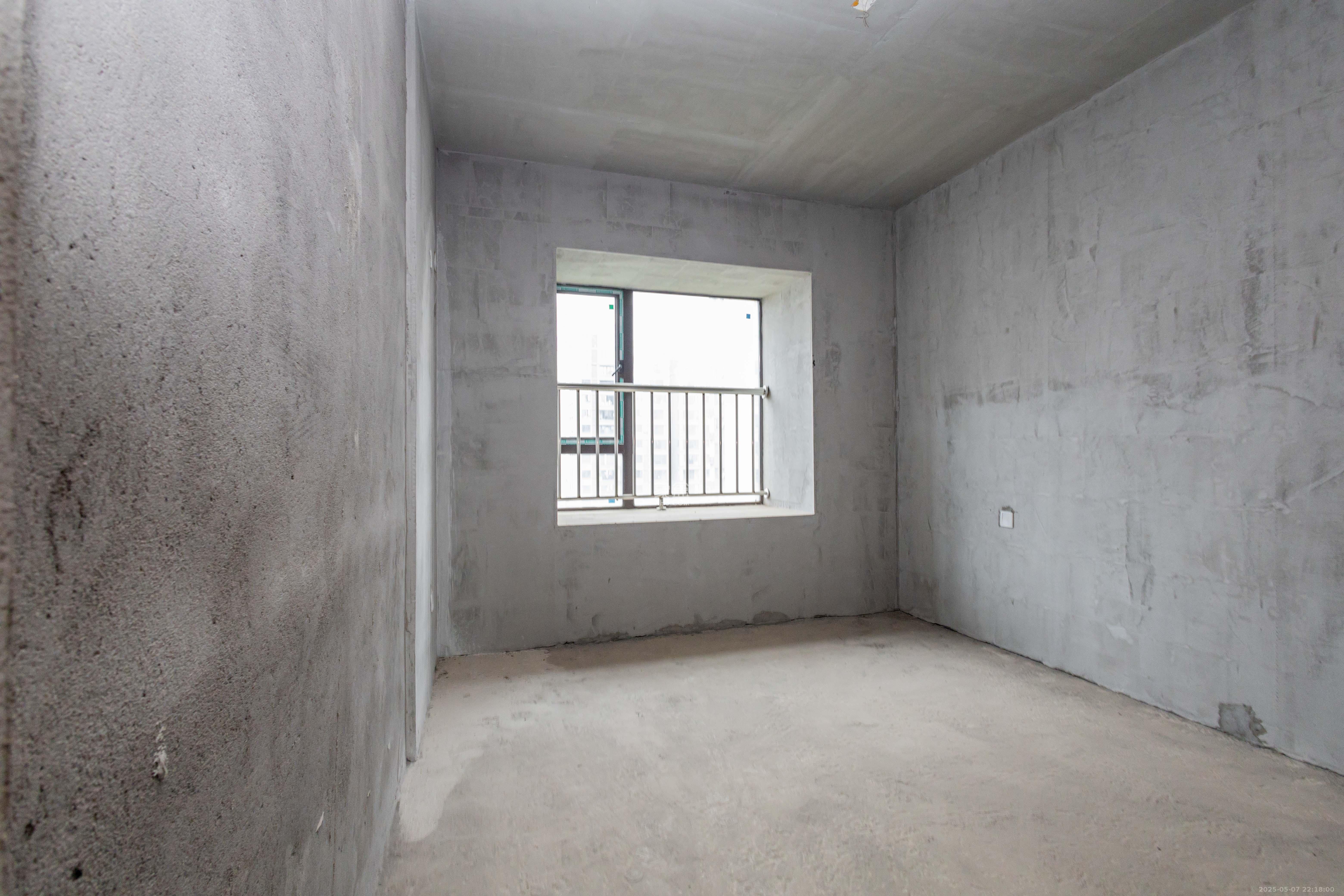 金广星苑  4室2厅2卫    95.8万 金广星苑  4室2厅2卫    95.8万卧室