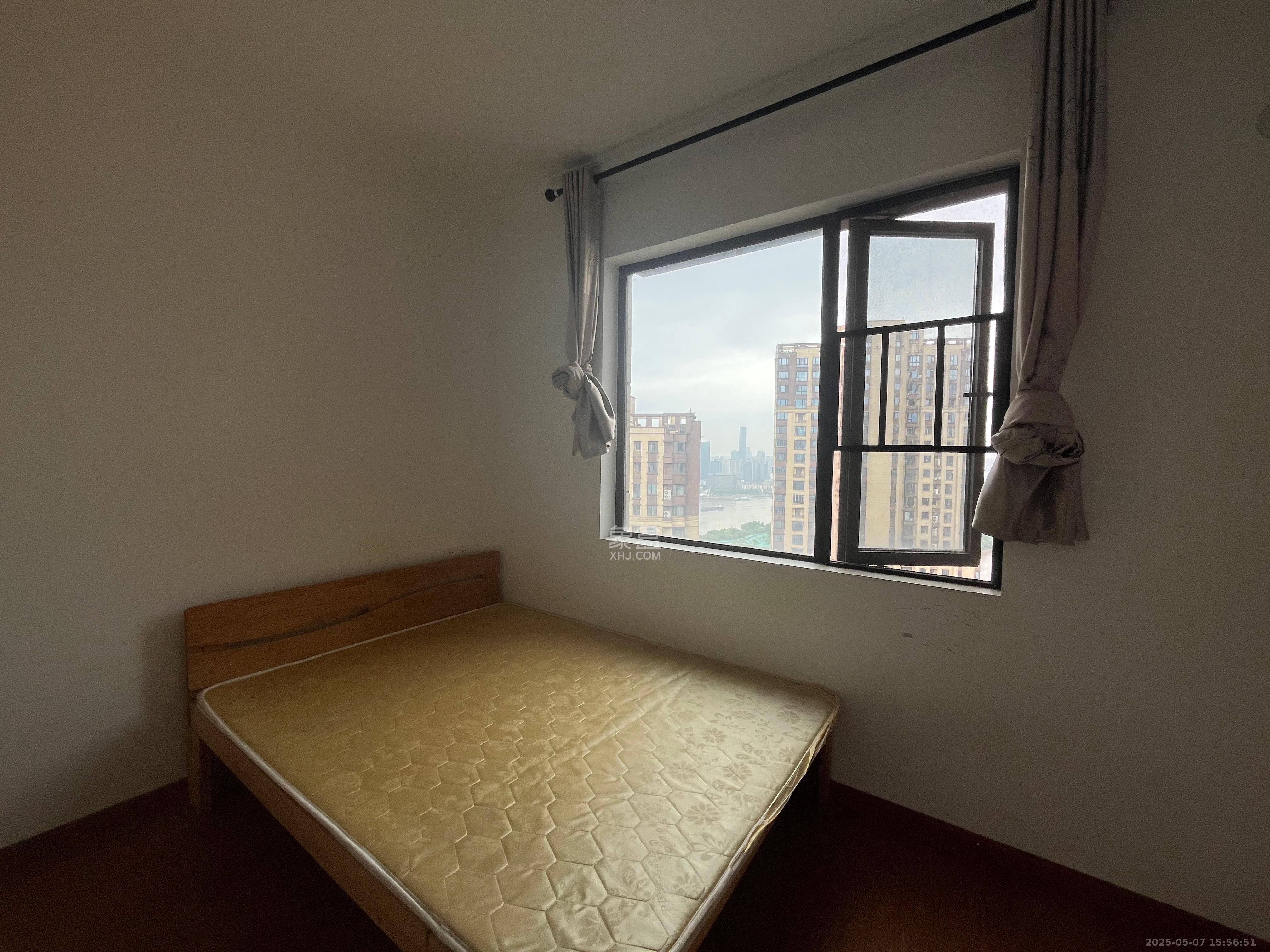 保利西海岸A区  2室2厅1卫   2800.00元/月室内图