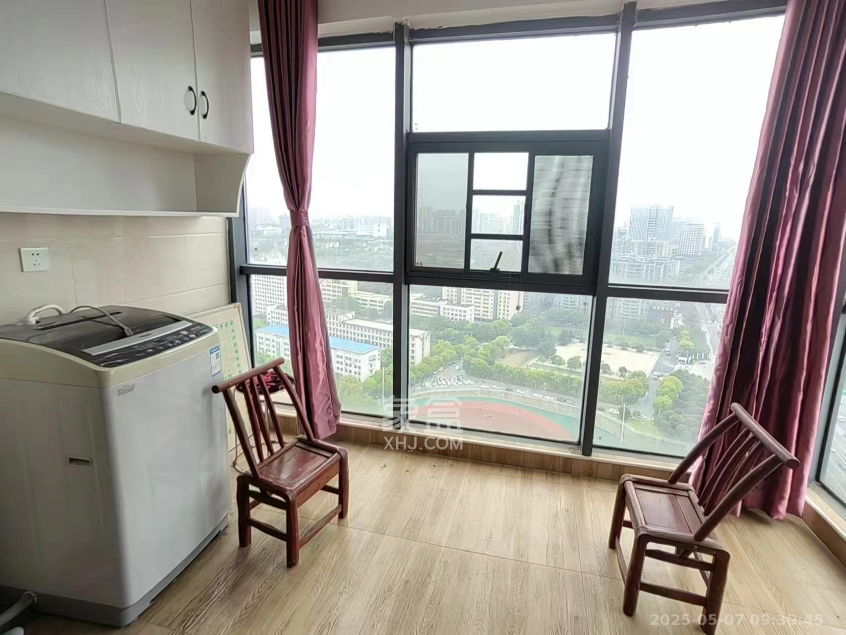 剑桥名门 3室1厅1卫 2500.0元/月 剑桥名门 3室1厅1卫 2500.0元/月室内图