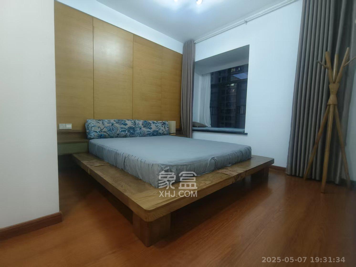 德润小区（丰升德润小区）  3室2厅2卫    3350.0元/月室内图