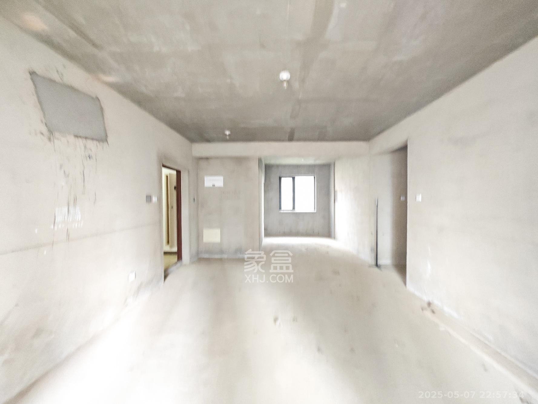 中建嘉和城  4室2厅2卫   115.00万
