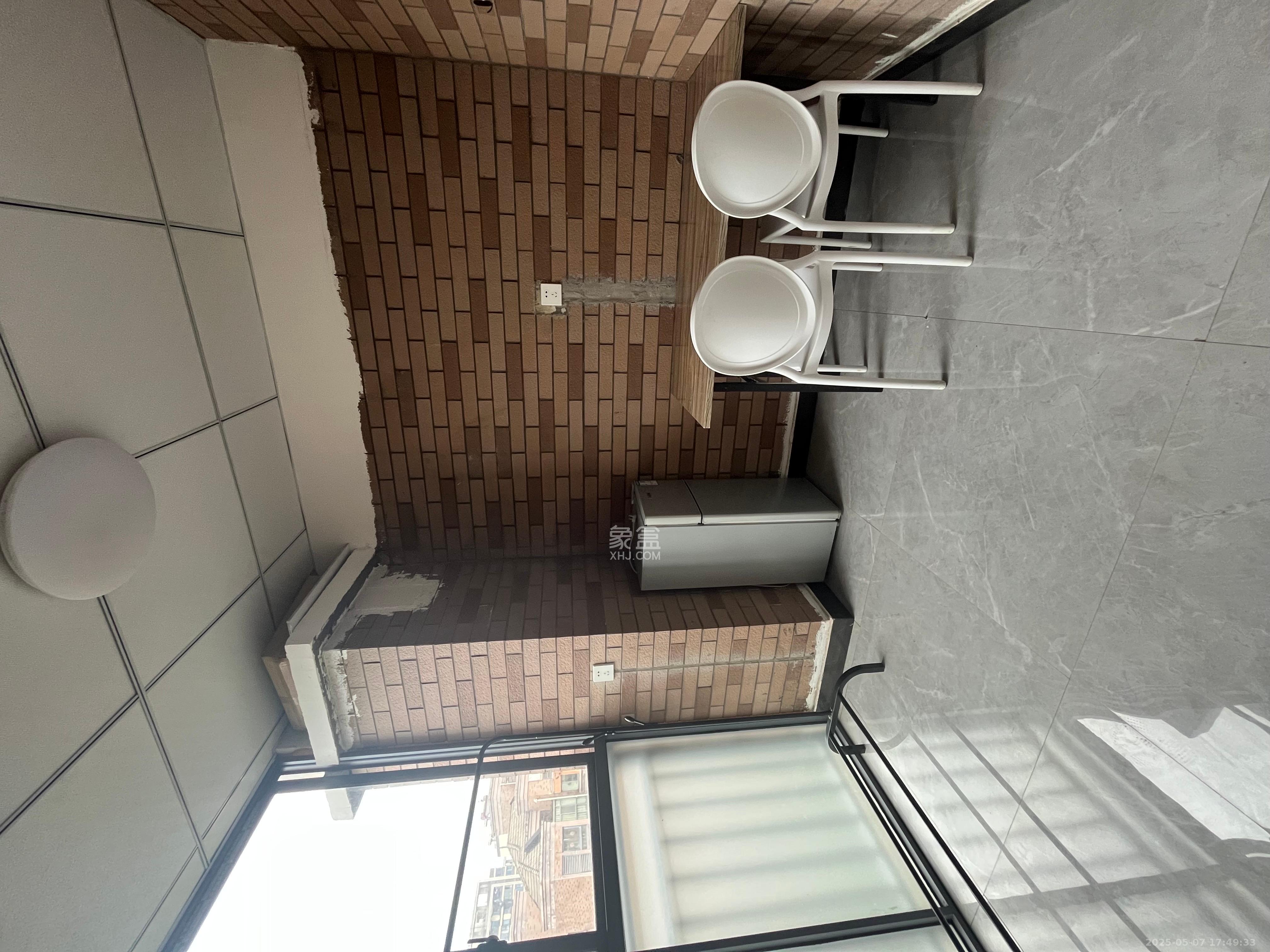山水湾  1室1厅1卫   1150.00元/月室内图