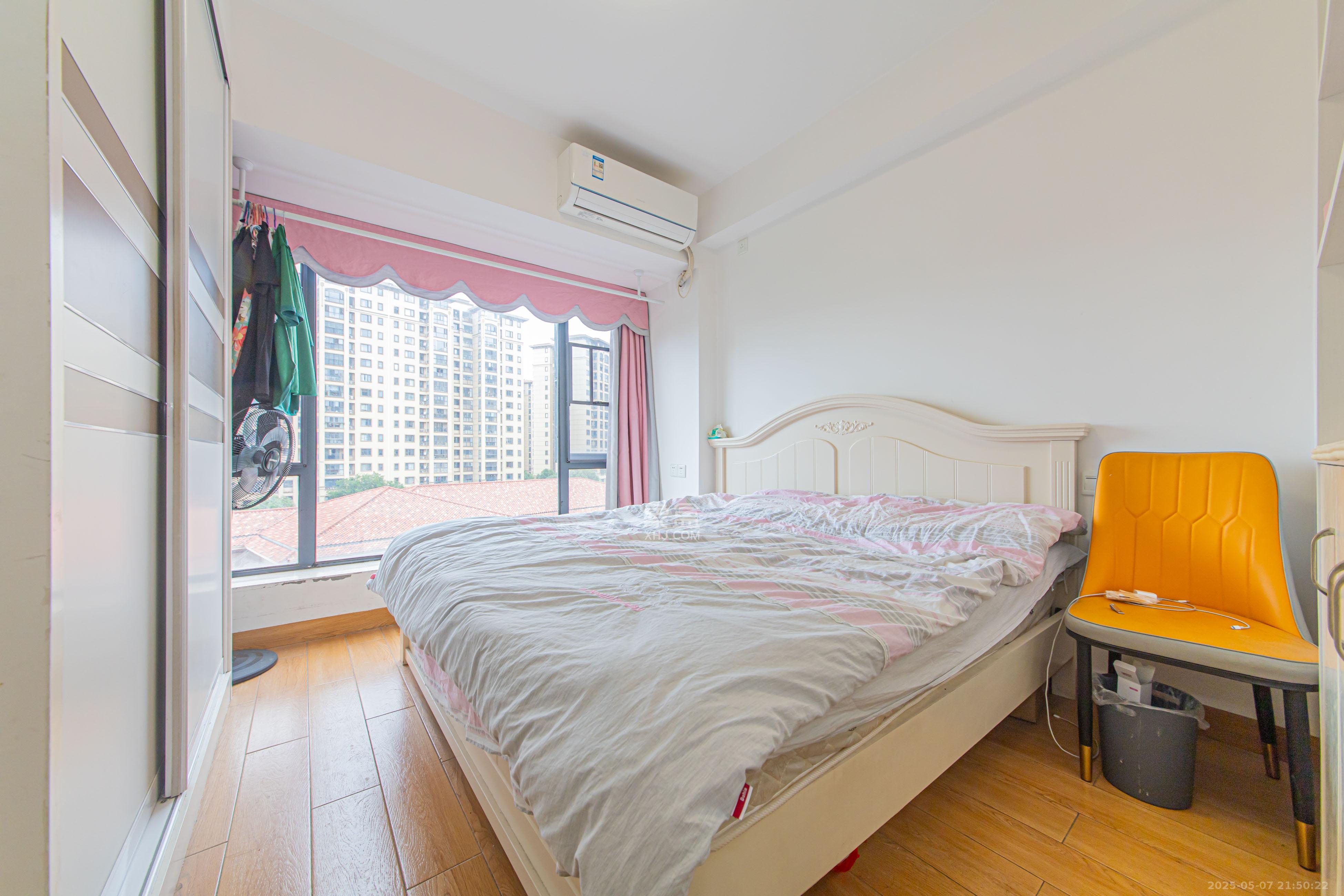 中建芙蓉嘉苑  2室1厅1卫    39.8万 中建芙蓉嘉苑  2室1厅1卫    39.8万卧室