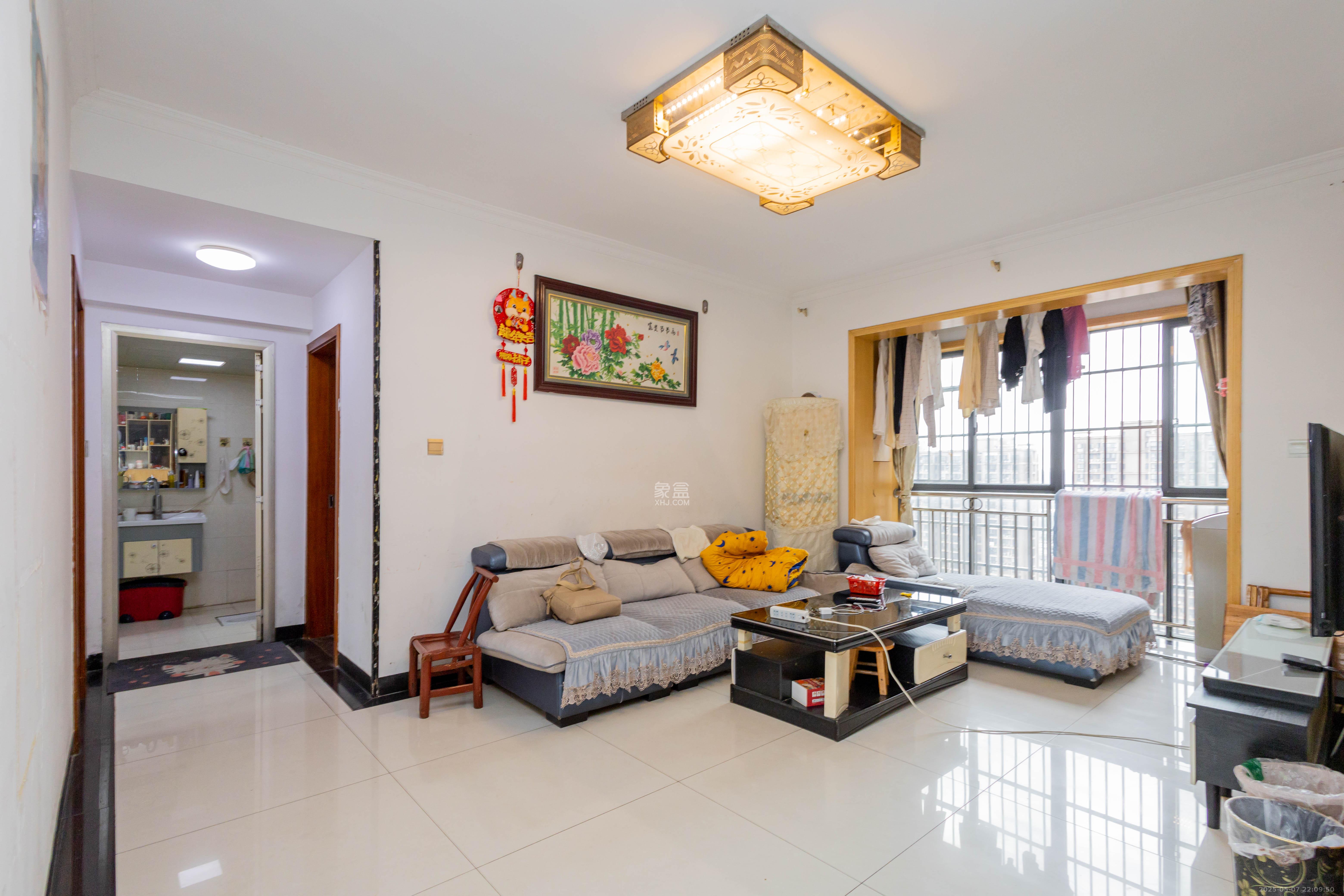 高林仕家 3室2厅1卫 61.8万 高林仕家 3室2厅1卫 61.8万客厅