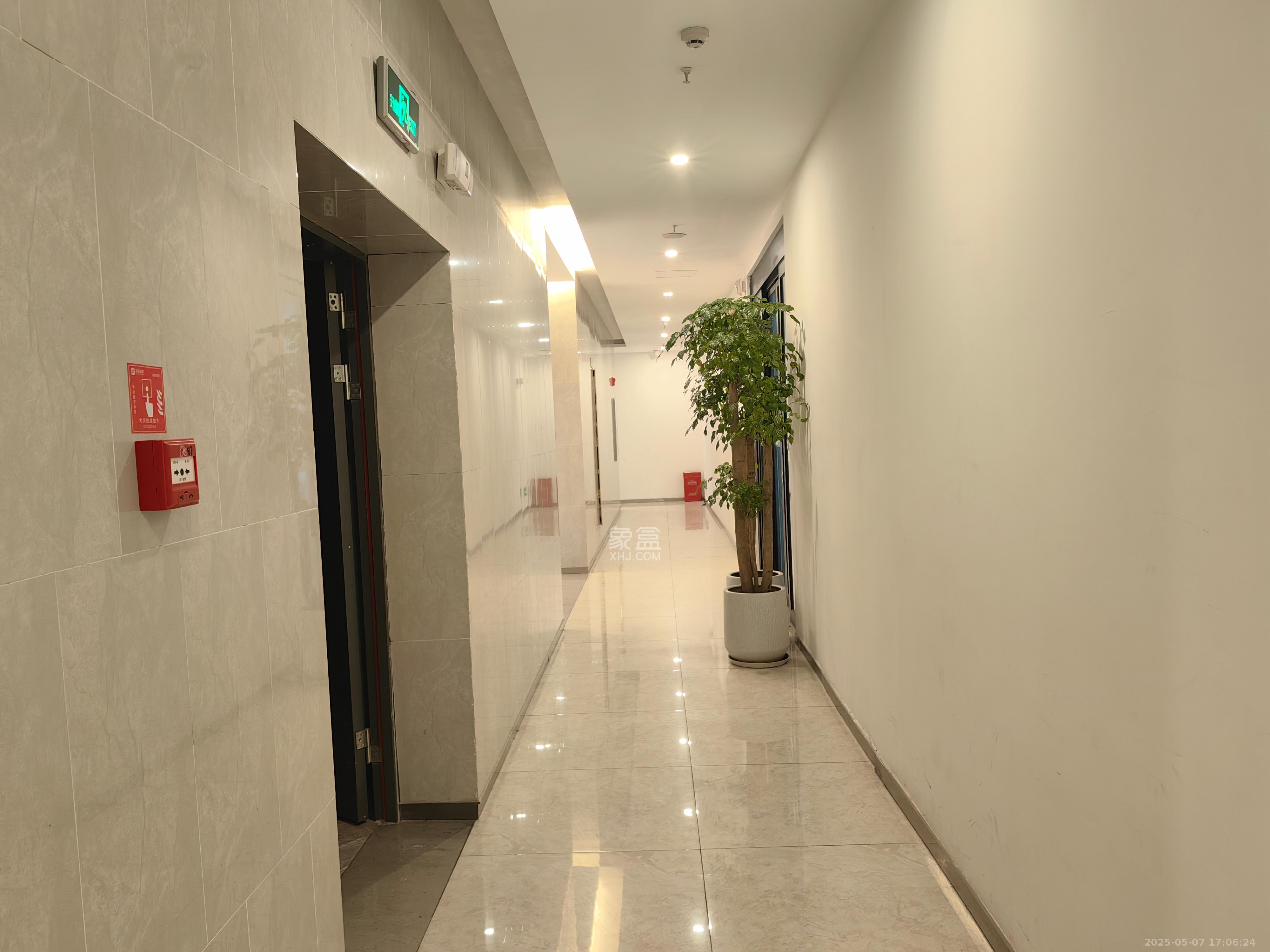 深业睿城   152.0㎡      5500.0元/月室内图