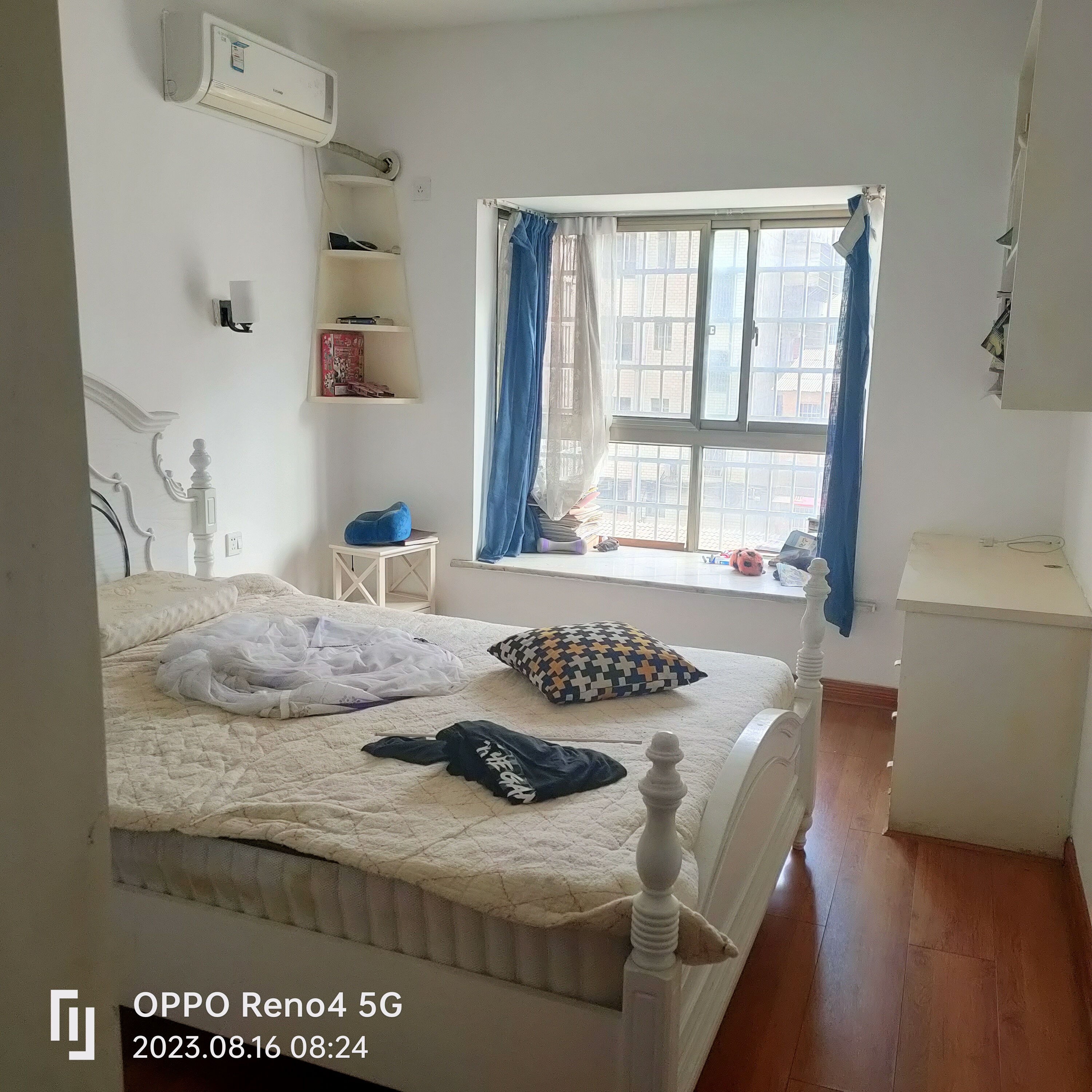 东方豪苑  3室2厅2卫    1500.0元/月室内图