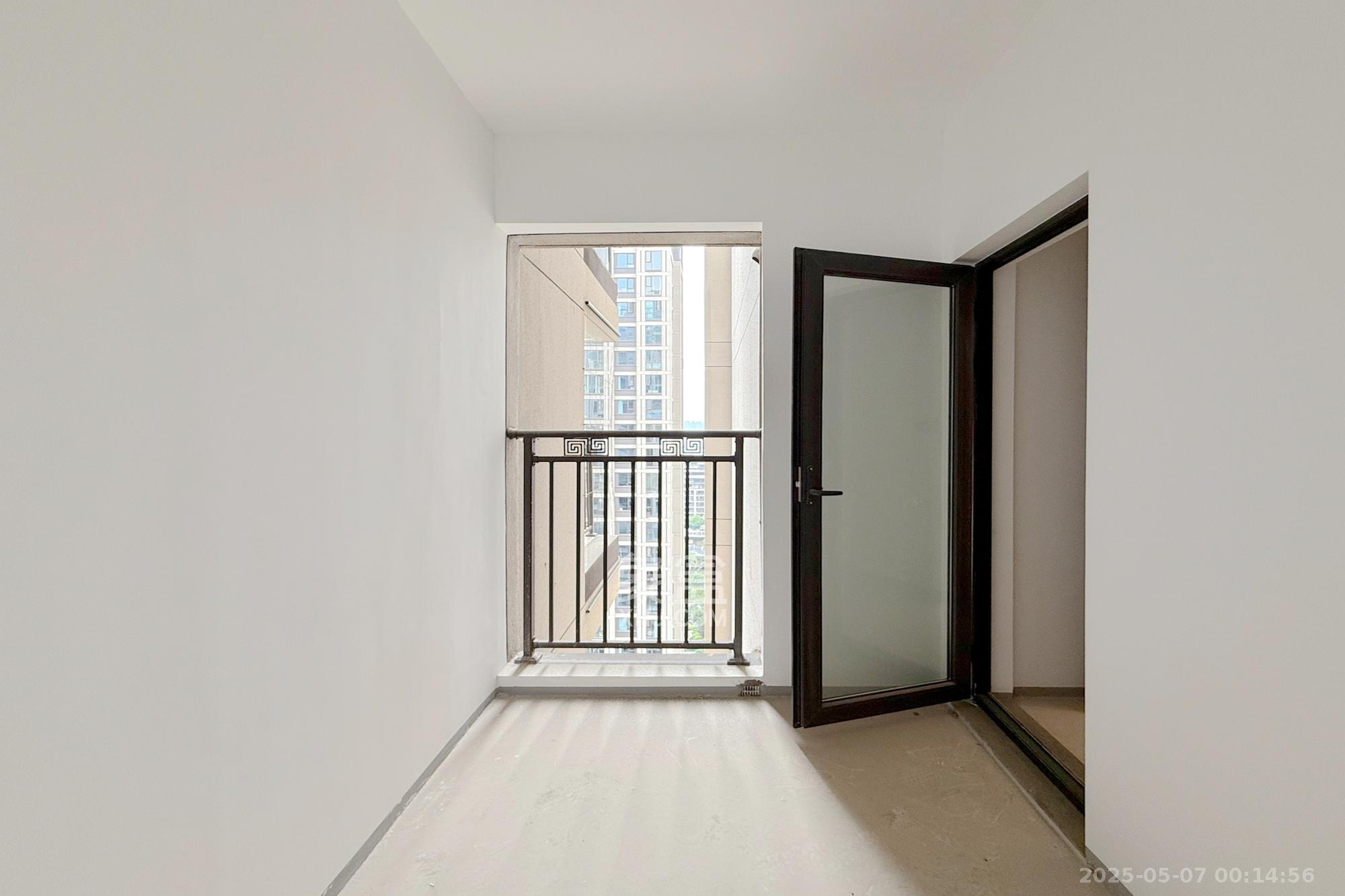 时代建发和著  3室2厅2卫    159.8万 时代建发和著  3室2厅2卫    159.8万卧室