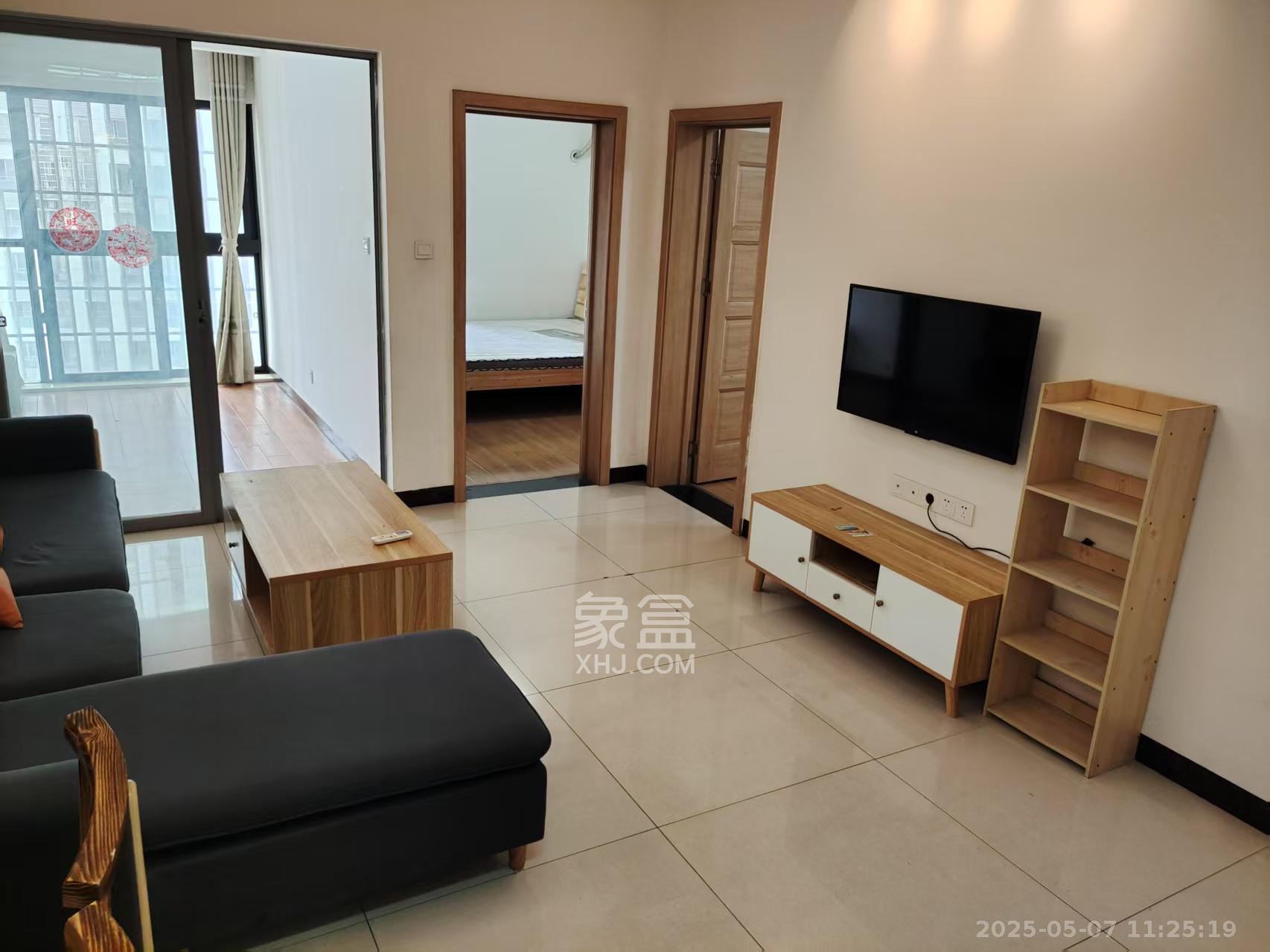九华新都汇  2室2厅1卫   1500.00元/月室内图