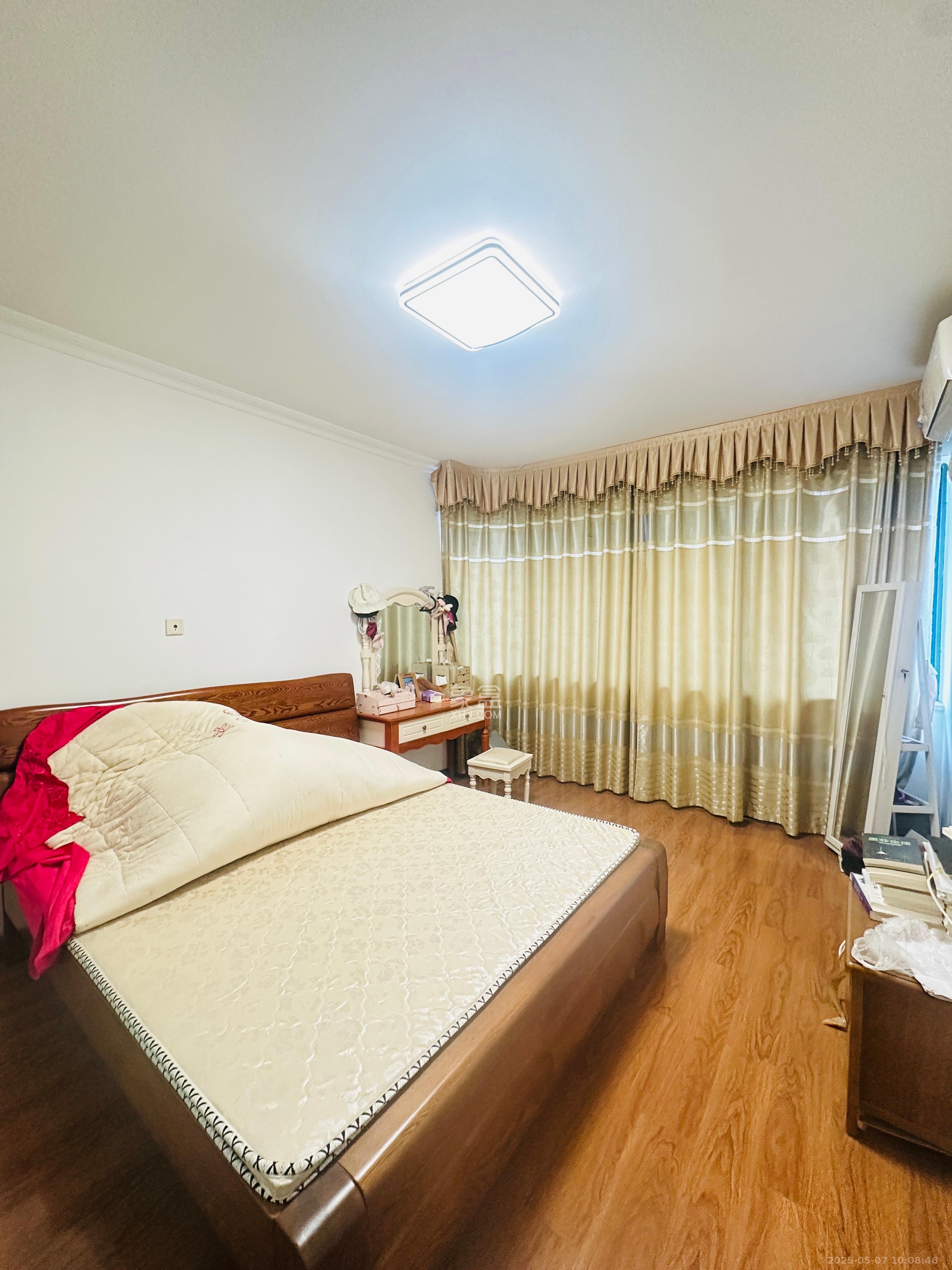 才子佳郡  5室2厅2卫    3500.0元/月 才子佳郡  5室2厅2卫    3500.0元/月室内图