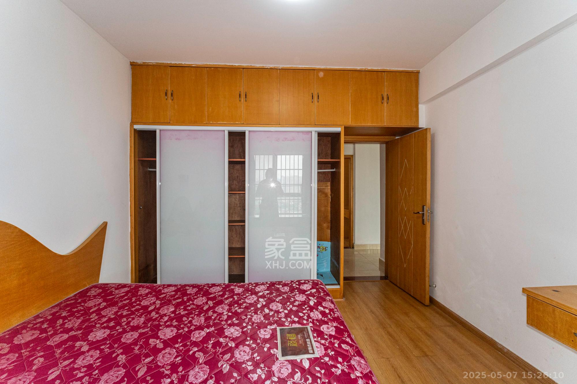 高林金三华邸 2室2厅1卫 45.0万 高林金三华邸 2室2厅1卫 45.0万卧室