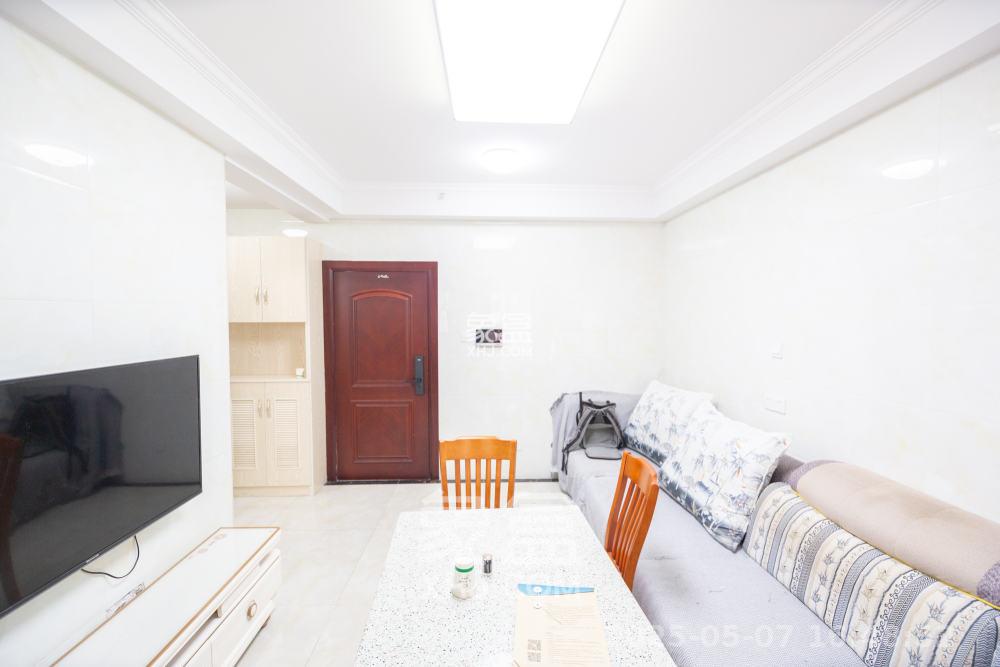 长房半岛蓝湾(观山月) 2室2厅1卫 1700.0元/月 长房半岛蓝湾(观山月) 2室2厅1卫 1700.0元/月户型图