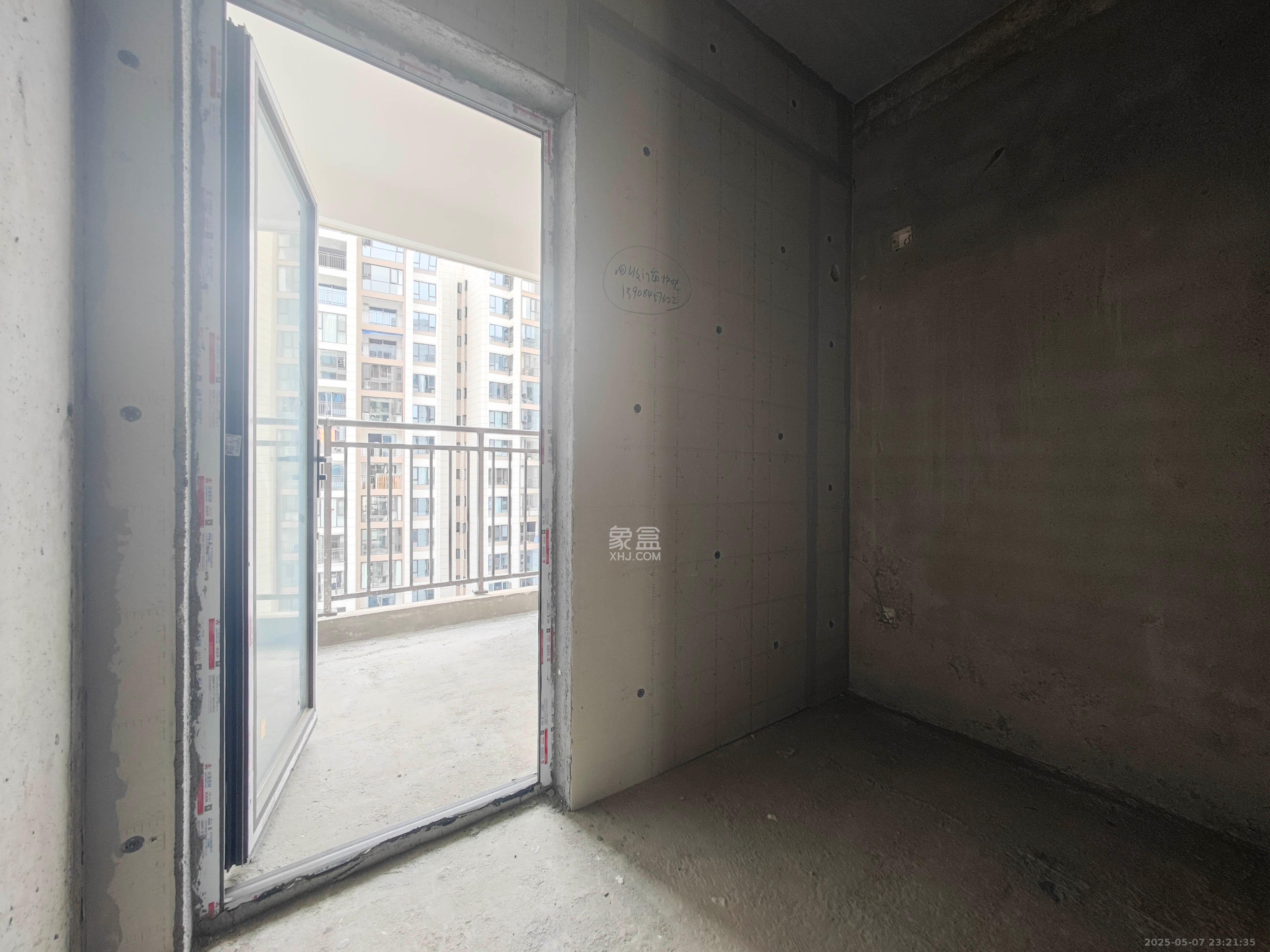 润和翰文府  4室2厅2卫    152.0万 润和翰文府  4室2厅2卫    152.0万其他