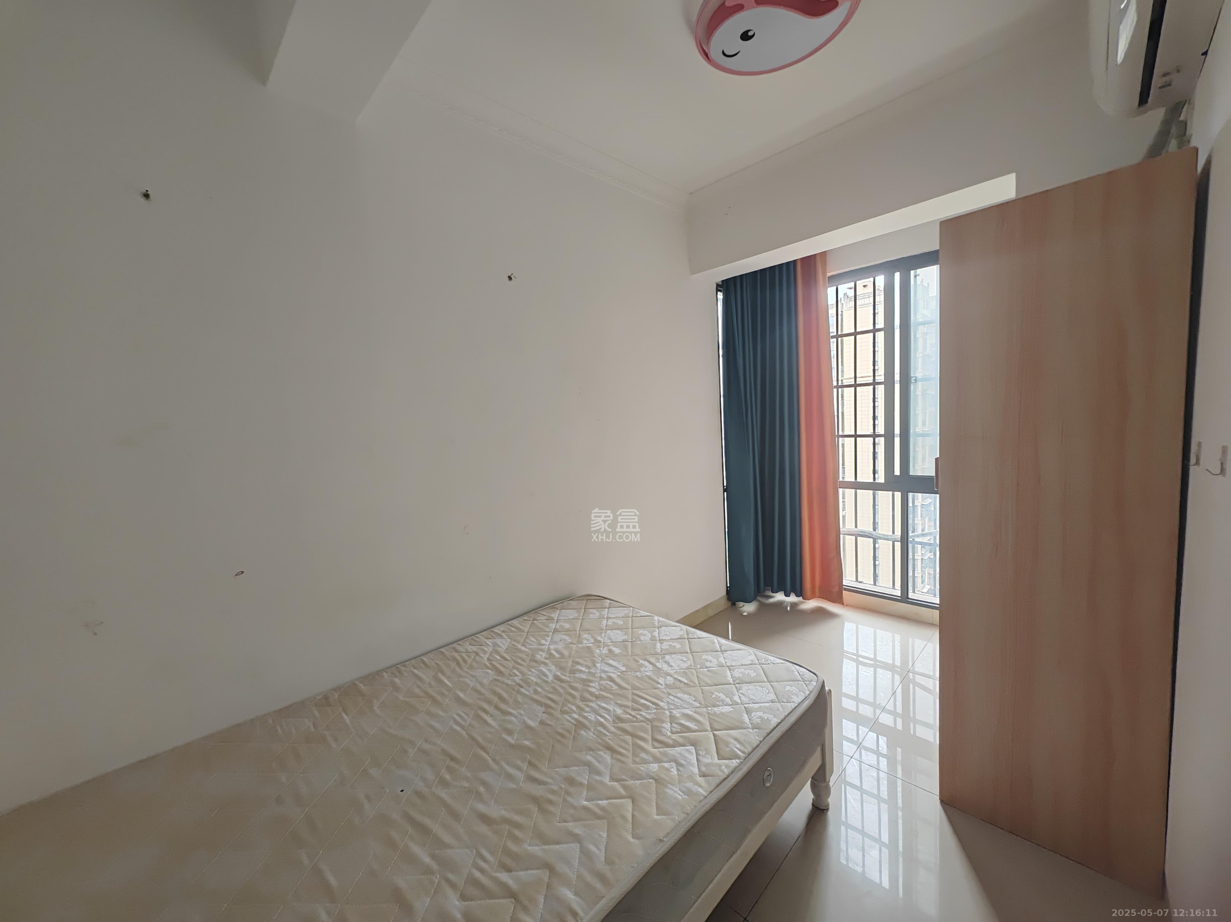 汇一城(汇壹公馆) 3室2厅2卫 1900.0元/月 汇一城(汇壹公馆) 3室2厅2卫 1900.0元/月室内图