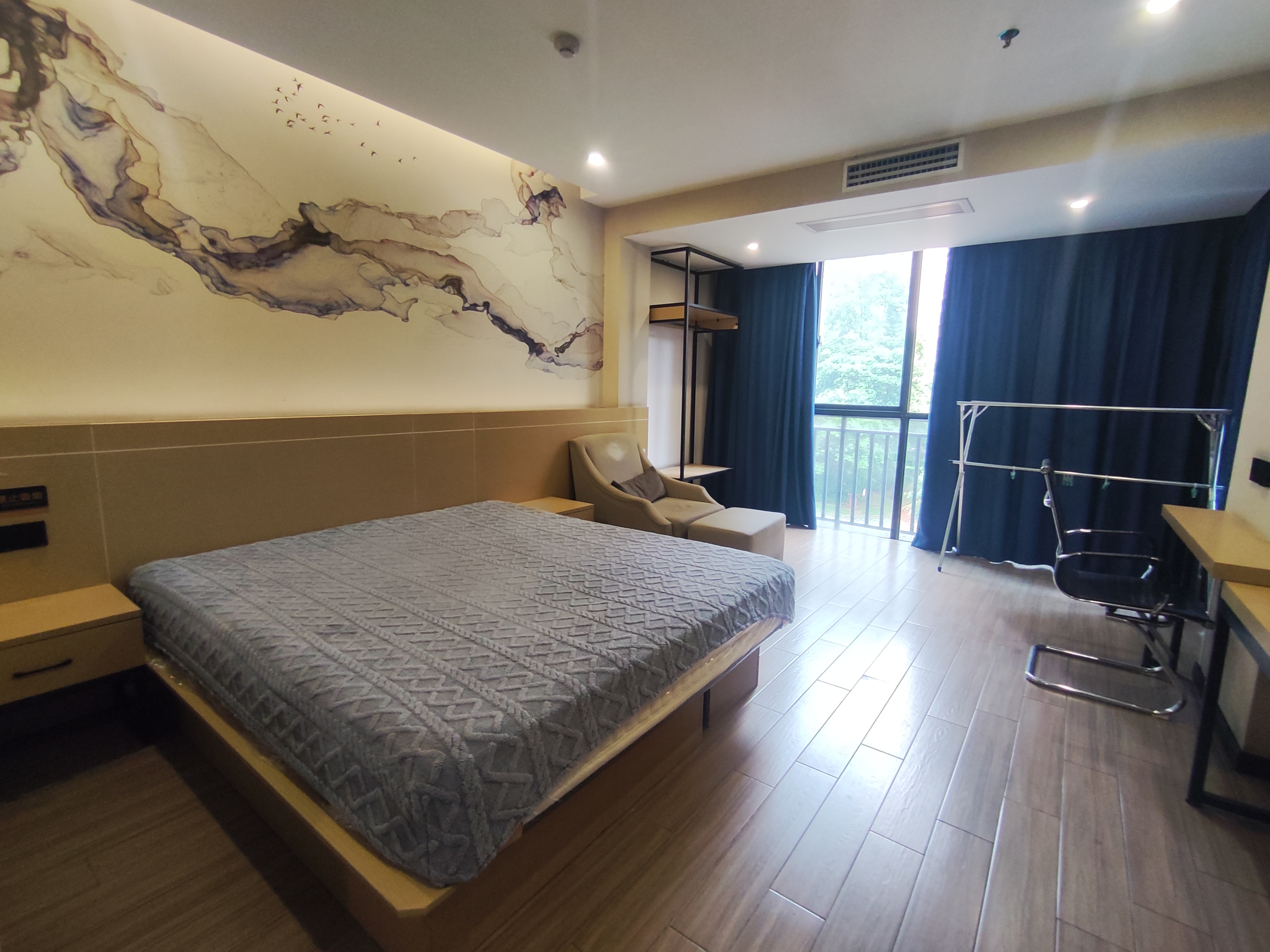 英伦星海湾  1室1厅1卫   1100.00元/月室内图1