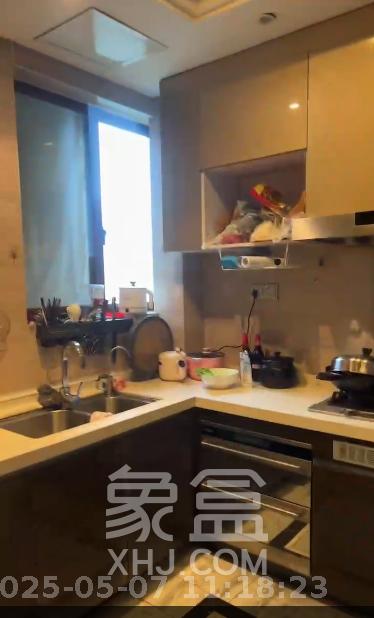 恒大御景半岛湘江苑（恒大御景半岛一期）  5室2厅3卫    7000.0元/月室内图