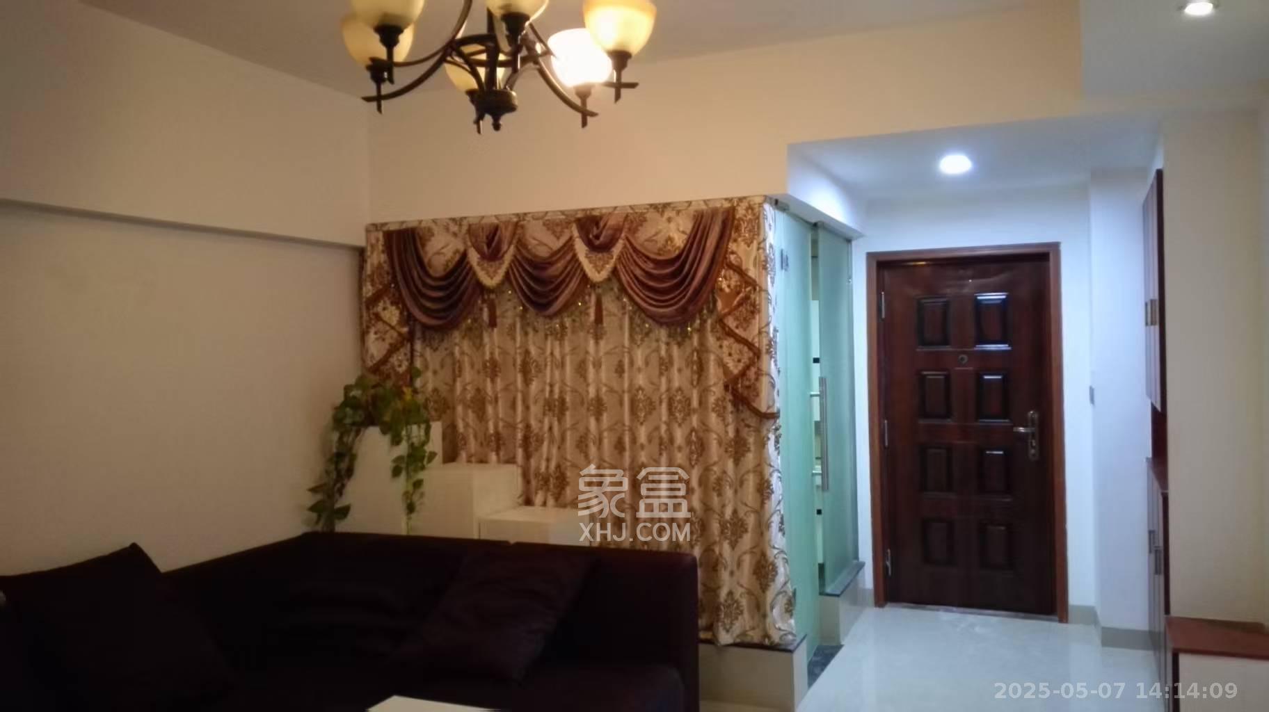 建鑫二期  1室1厅1卫   1200.00元/月室内图