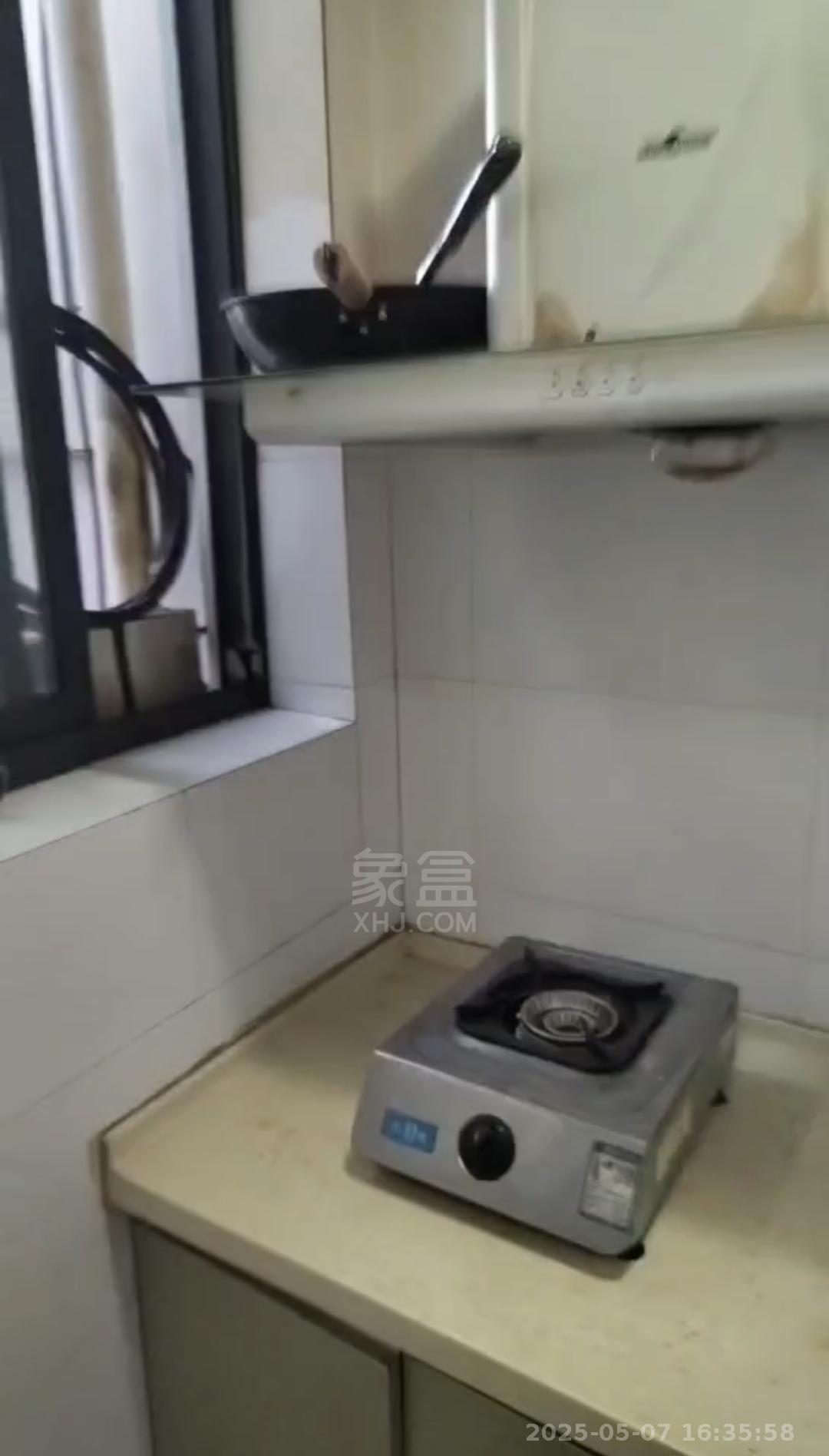 水岸春天 1室1厅1卫 900.0元/月 水岸春天 1室1厅1卫 900.0元/月室内图