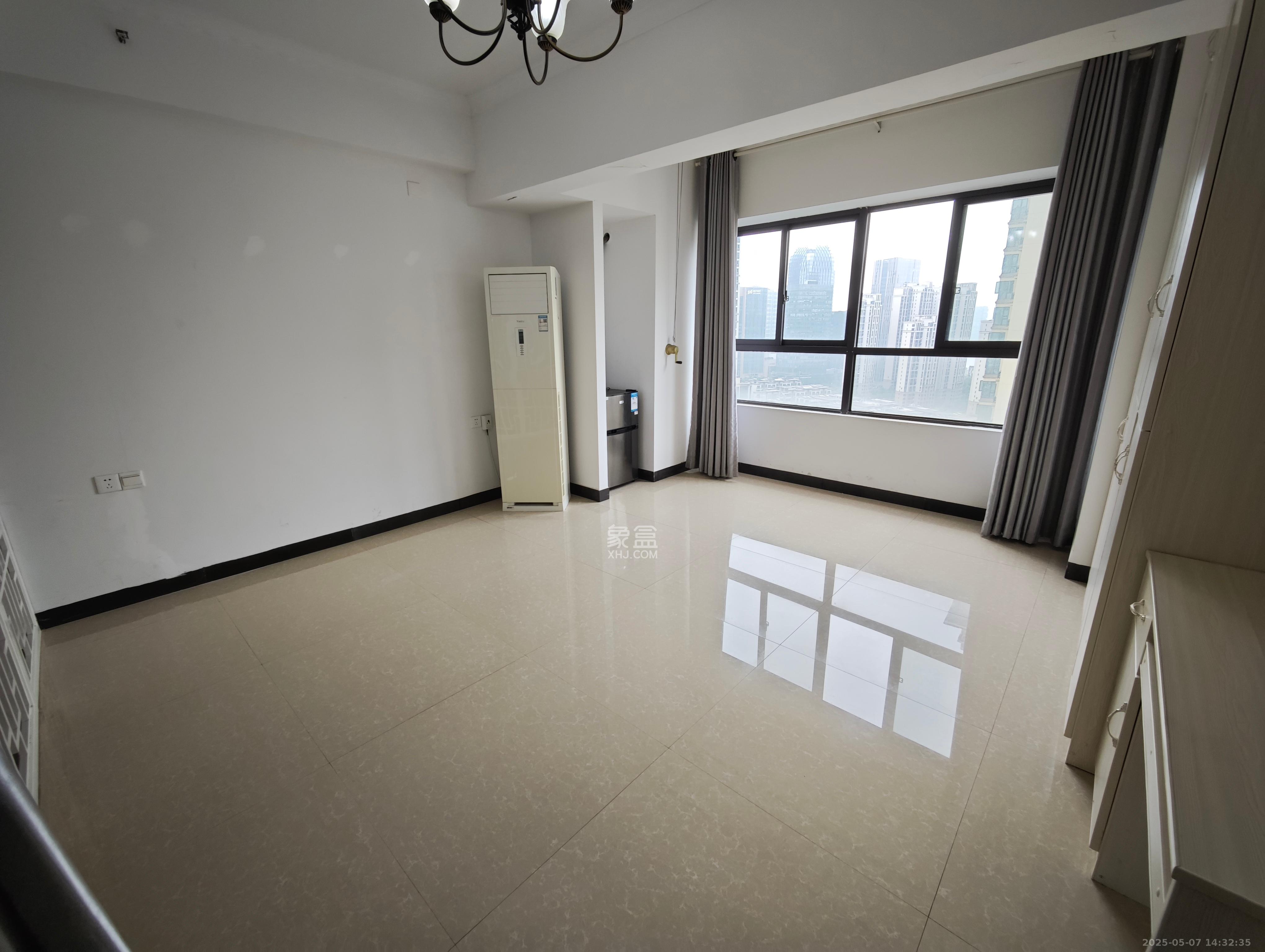 当代滨江MOMA 1室1厅1卫 1800.0元/月 当代滨江MOMA 1室1厅1卫 1800.0元/月室内图