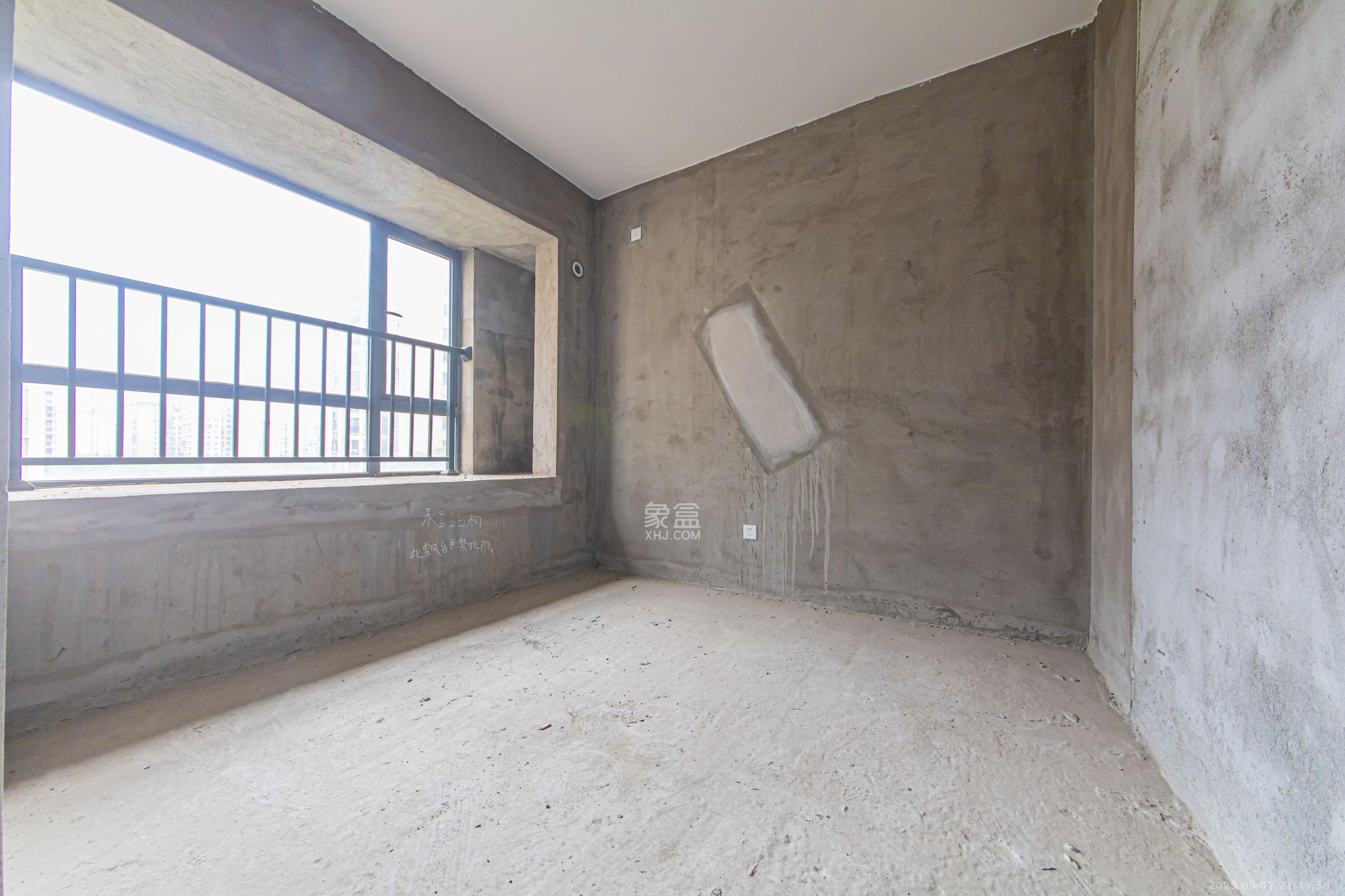 中建芙蓉嘉苑 3室2厅2卫 113.0万 中建芙蓉嘉苑 3室2厅2卫 113.0万卧室