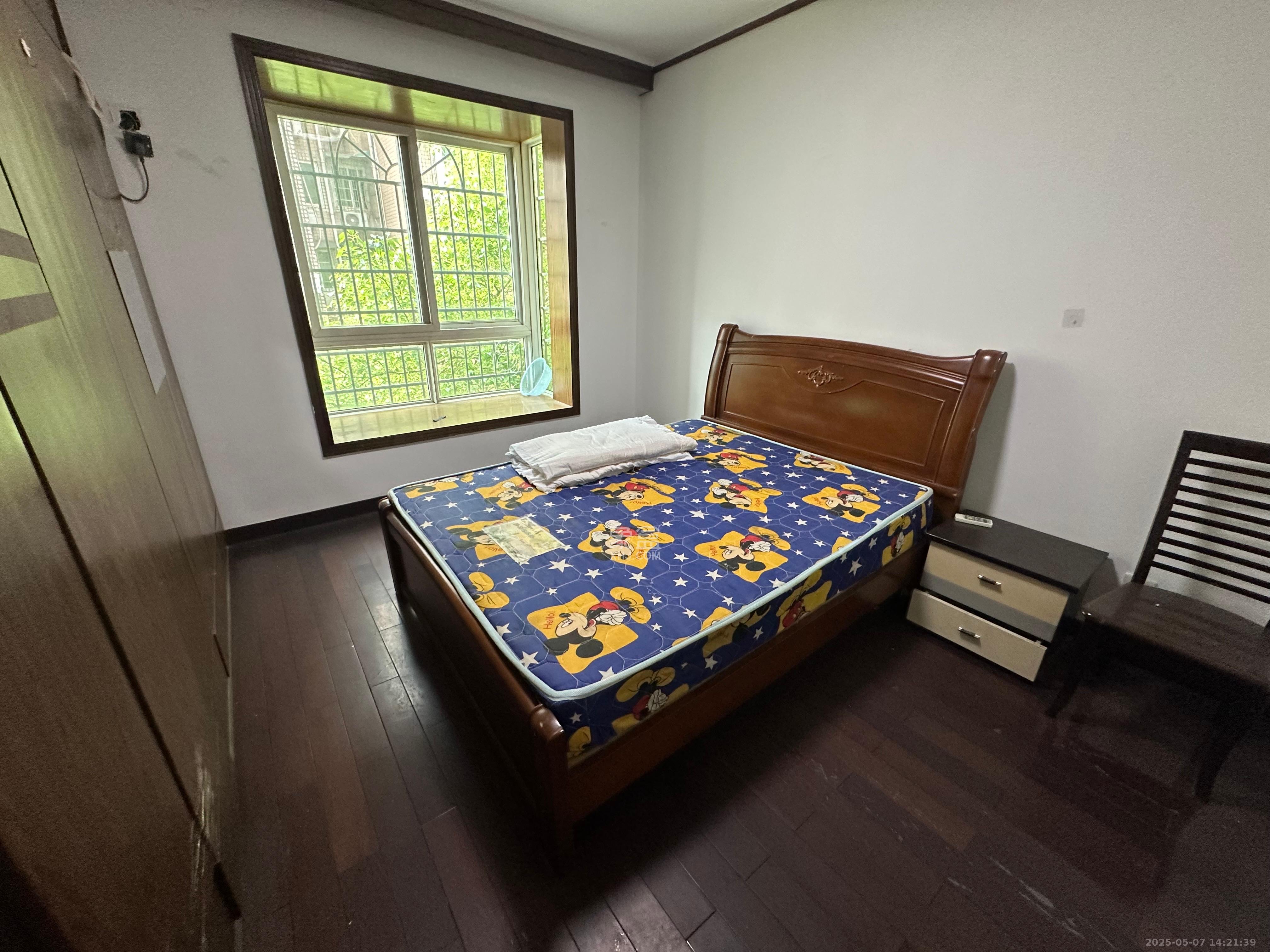 宝庆金都 3室2厅1卫 2500.0元/月 宝庆金都 3室2厅1卫 2500.0元/月室内图