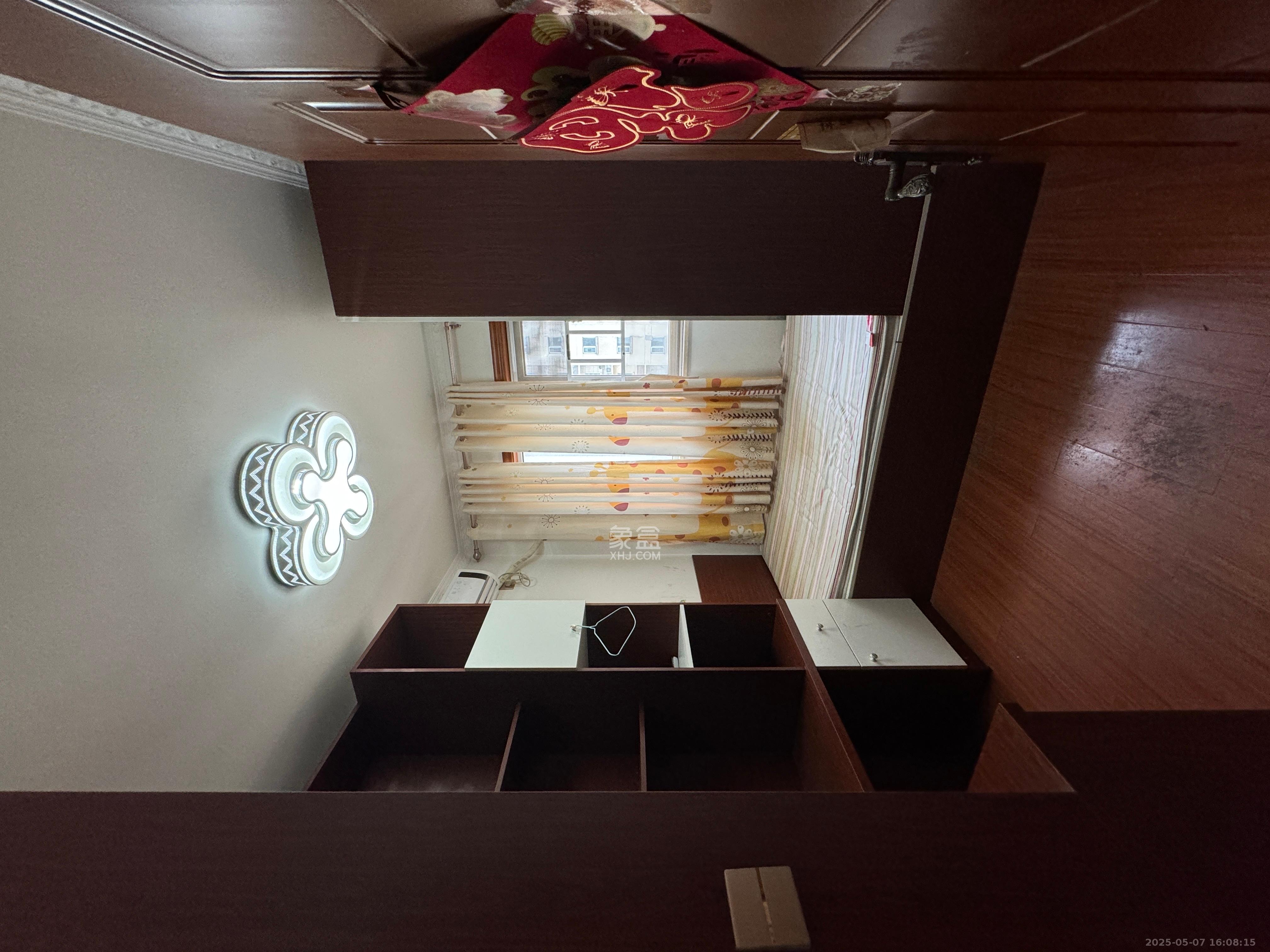 MOMA当代广场  3室2厅1卫   2200.00元/月室内图