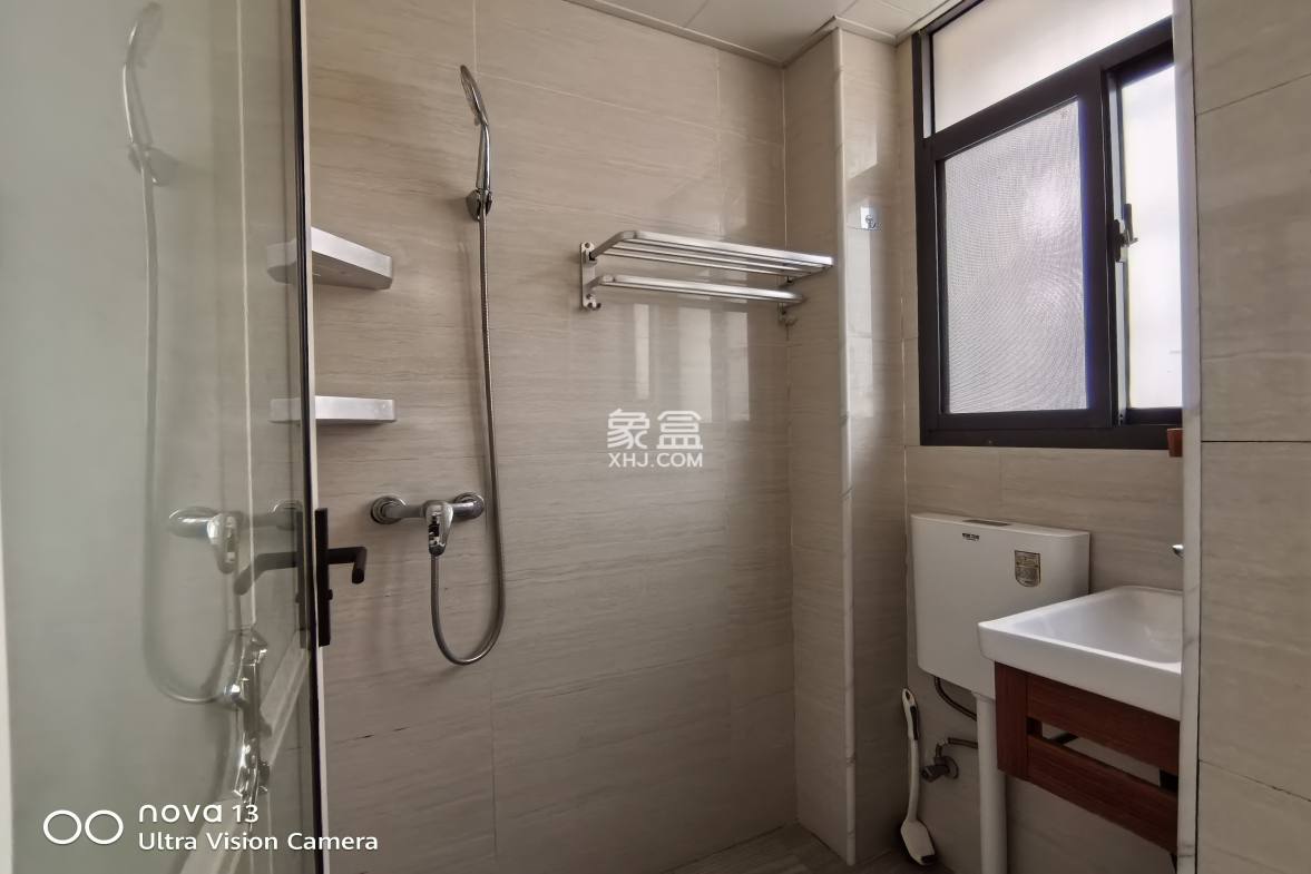 檀山湾小区 1室0厅0卫 700.0元/月 檀山湾小区 1室0厅0卫 700.0元/月室内图