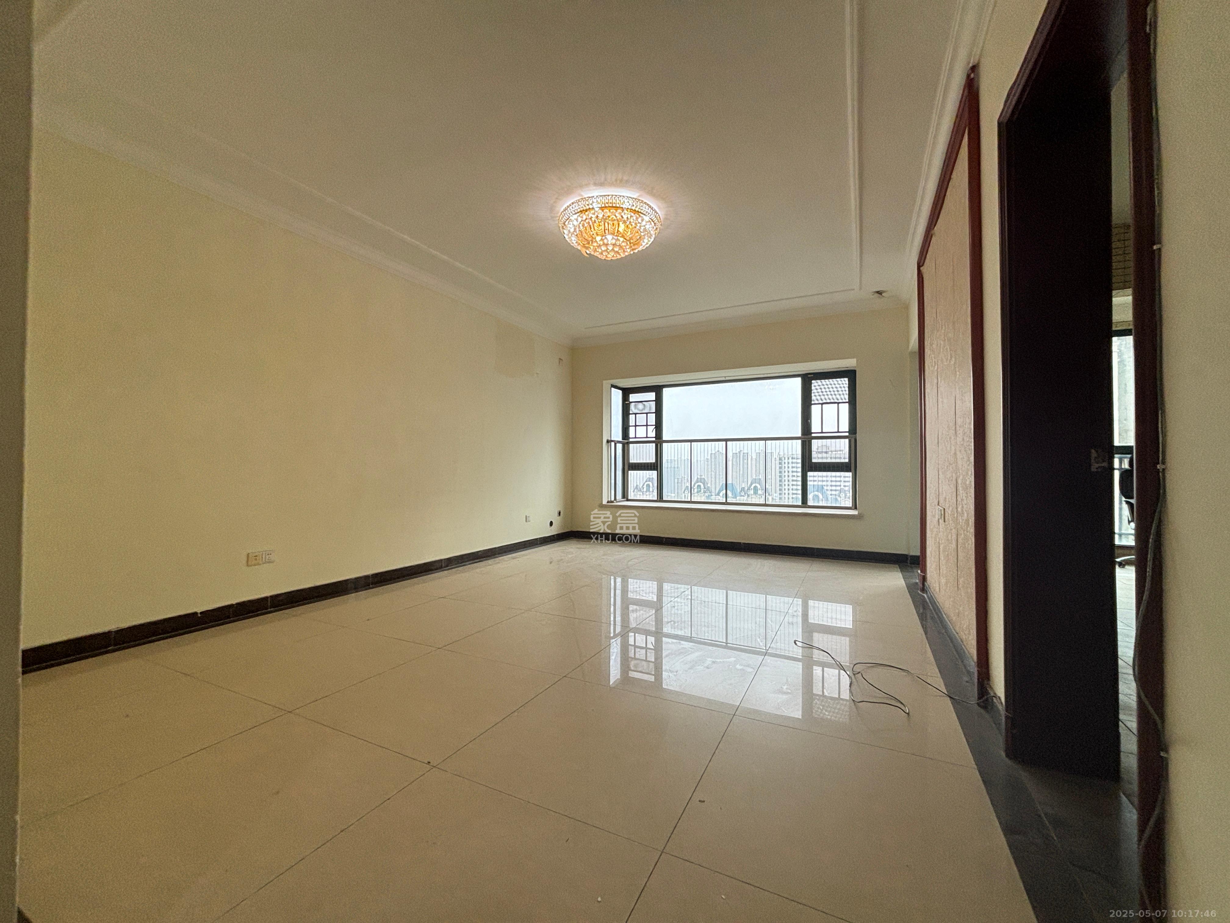 恒大名都  4室2厅2卫    2200.0元/月 恒大名都  4室2厅2卫    2200.0元/月