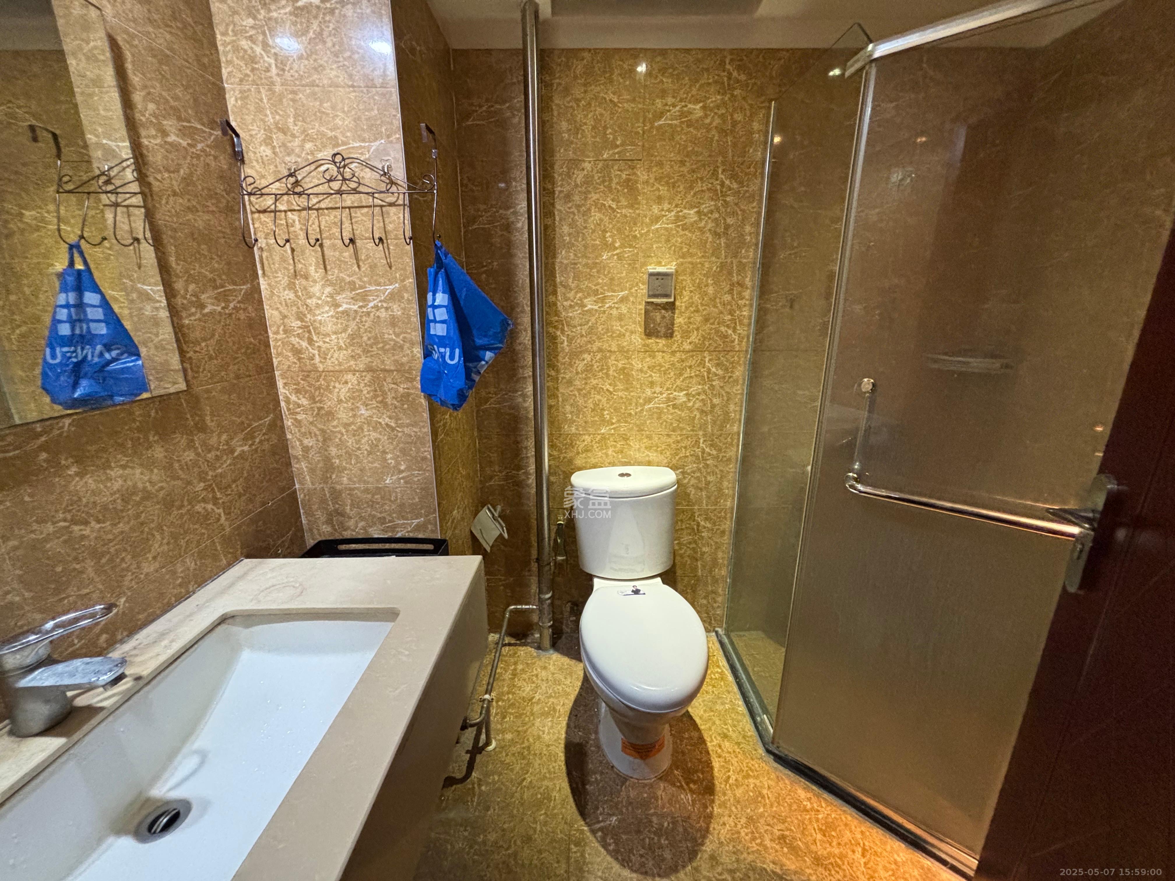东塘瑞府  1室1厅1卫   1600.00元/月室内图
