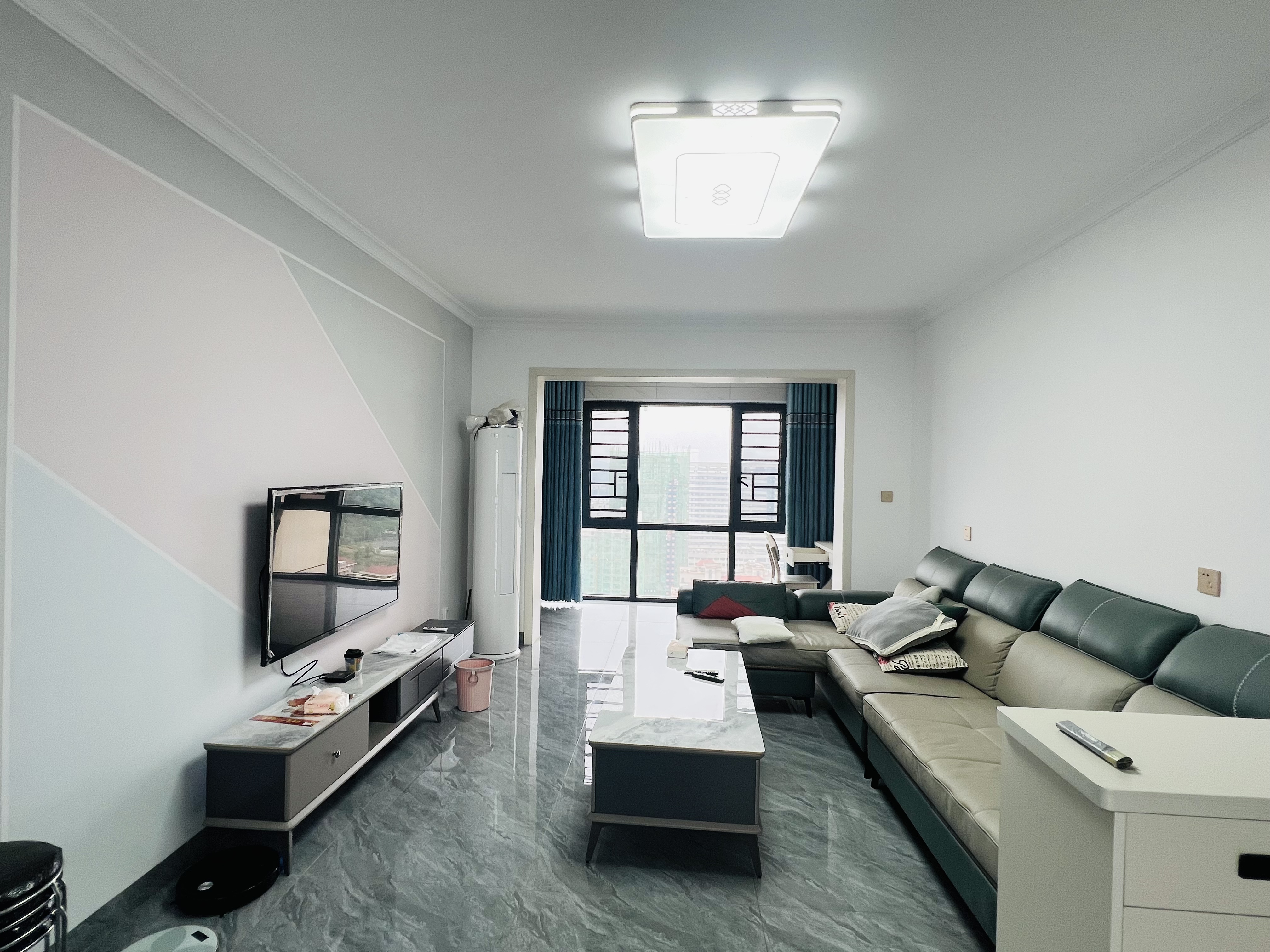 康雅苑 3室2厅2卫 2000.0元/月 康雅苑 3室2厅2卫 2000.0元/月室内图