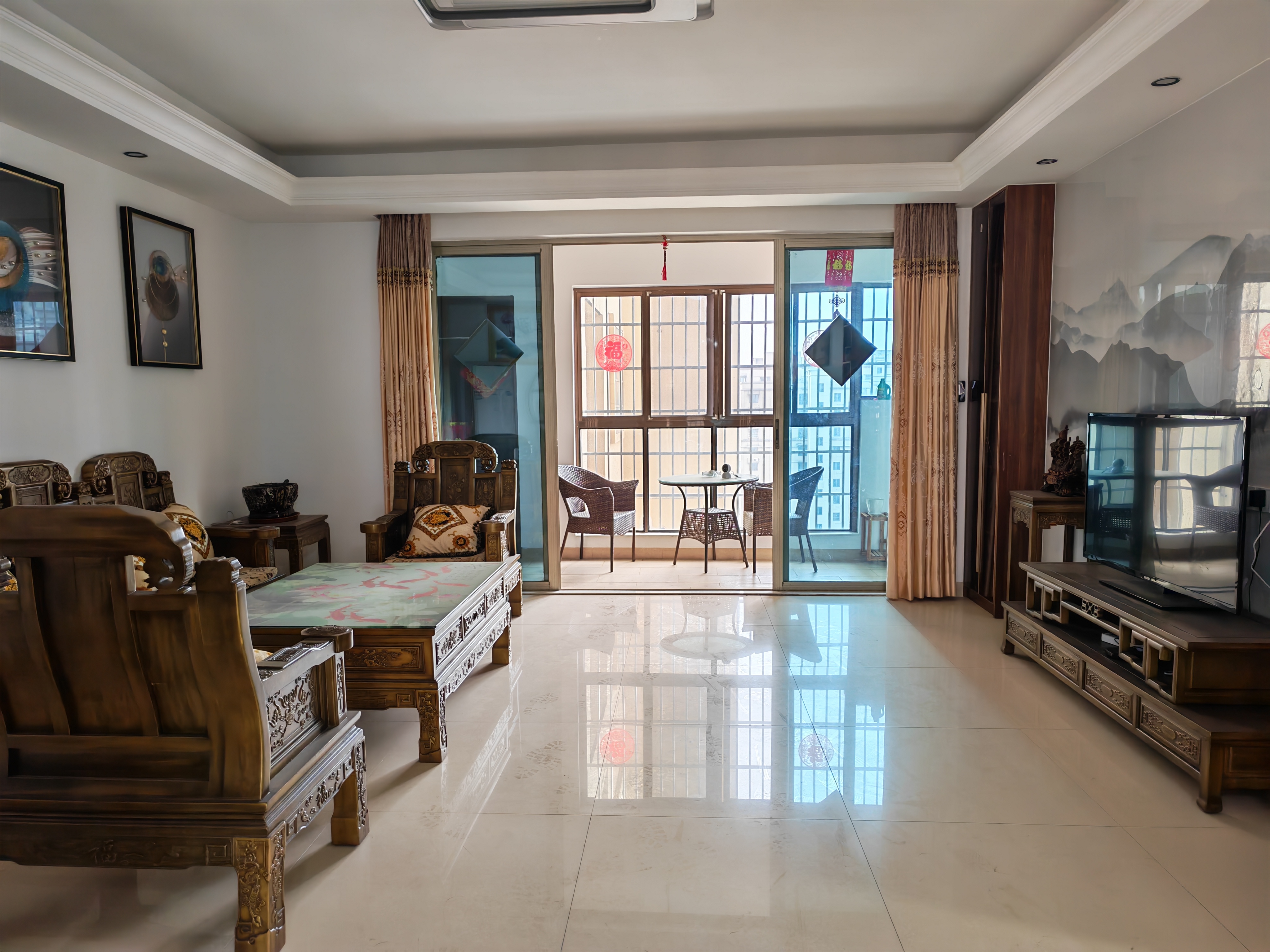 碧桂园 4室2厅2卫 1800.0元/月 碧桂园 4室2厅2卫 1800.0元/月室内图