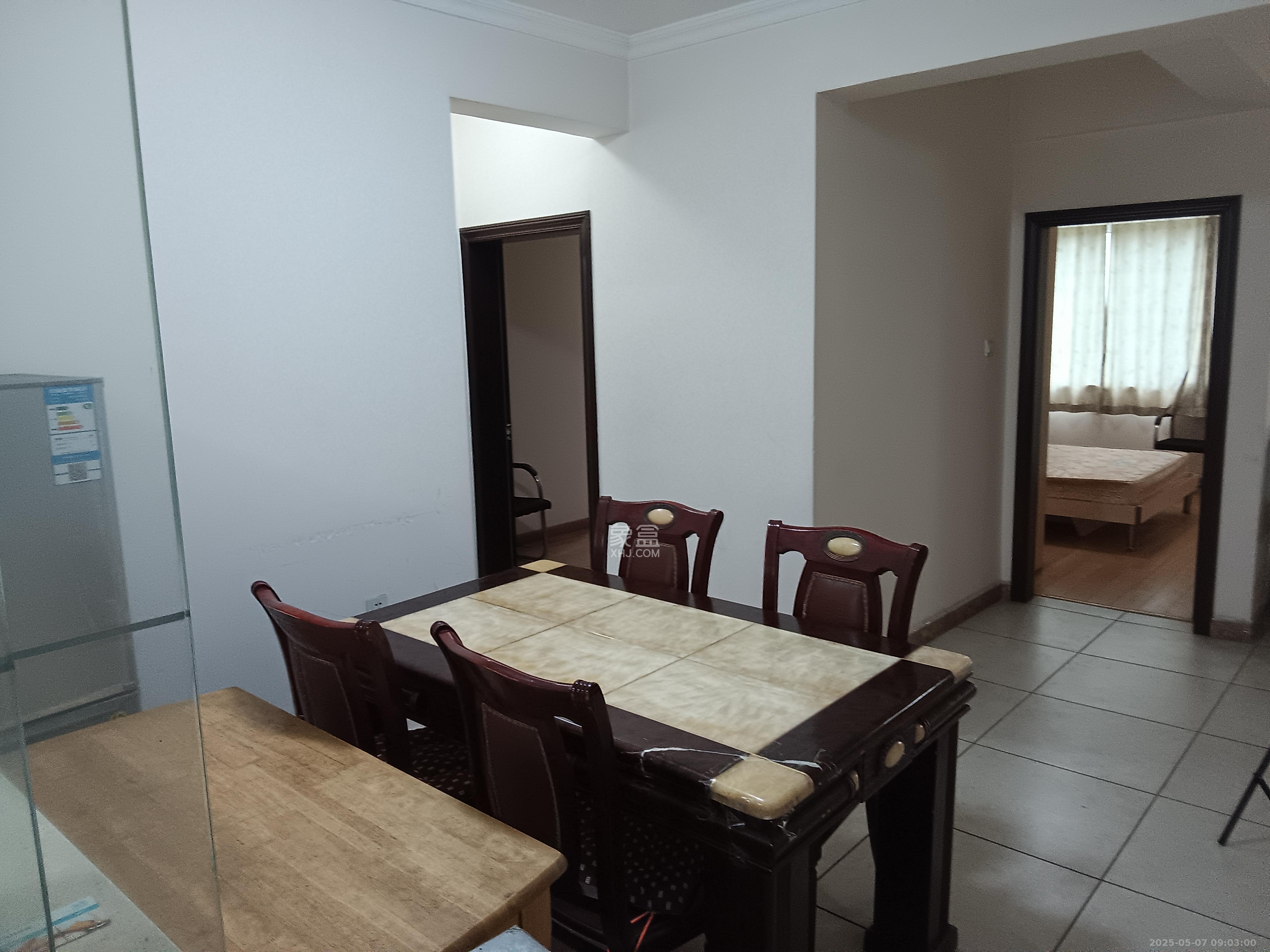 申奥美域 3室2厅2卫 2800.0元/月 申奥美域 3室2厅2卫 2800.0元/月室内图