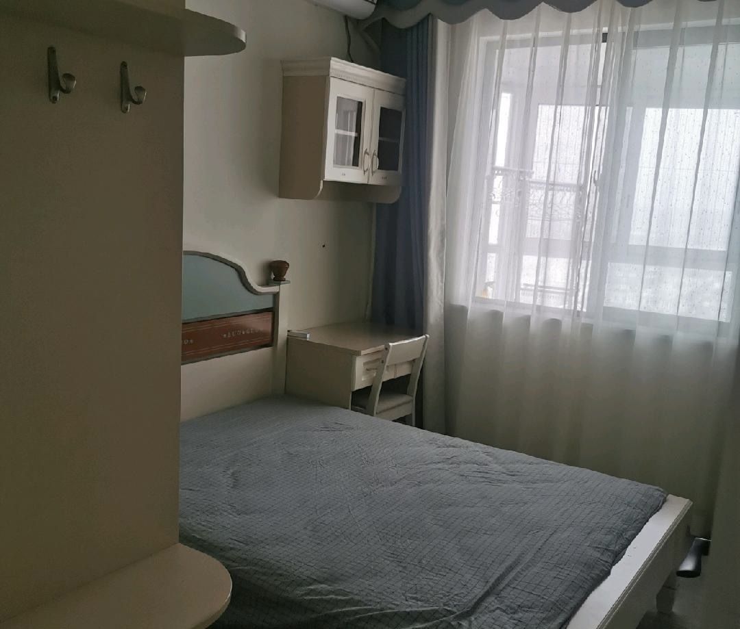 新城吾悦广场  3室2厅2卫   3500.00元/月室内图