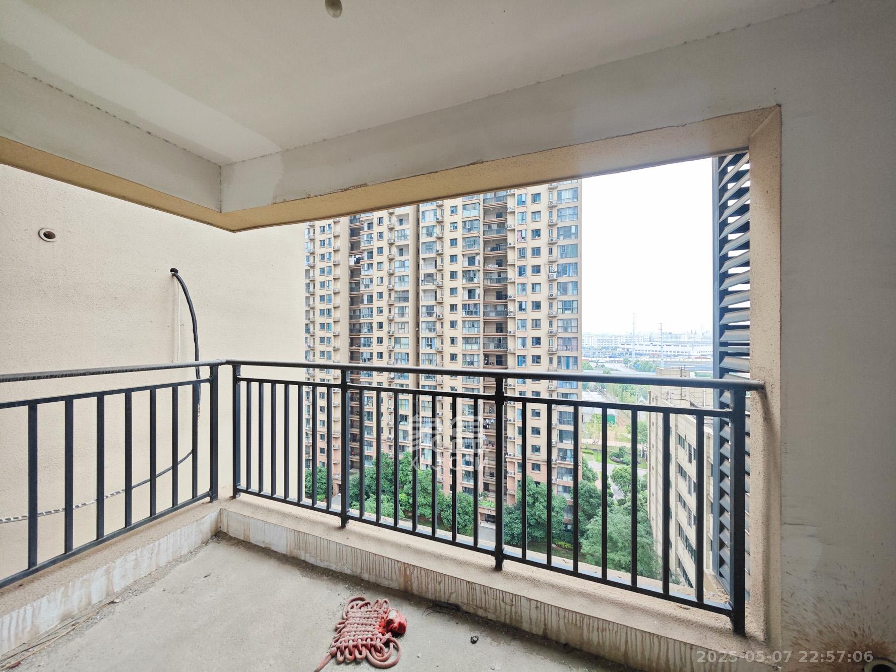 中建嘉和城  1室2厅2卫    82.8万 中建嘉和城  1室2厅2卫    82.8万其他