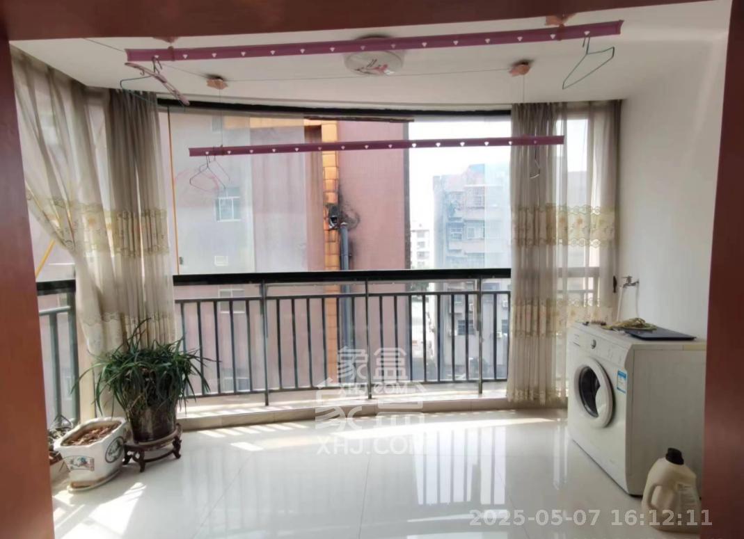 凯旋华府 3室2厅2卫 1280.0元/月 凯旋华府 3室2厅2卫 1280.0元/月室内图