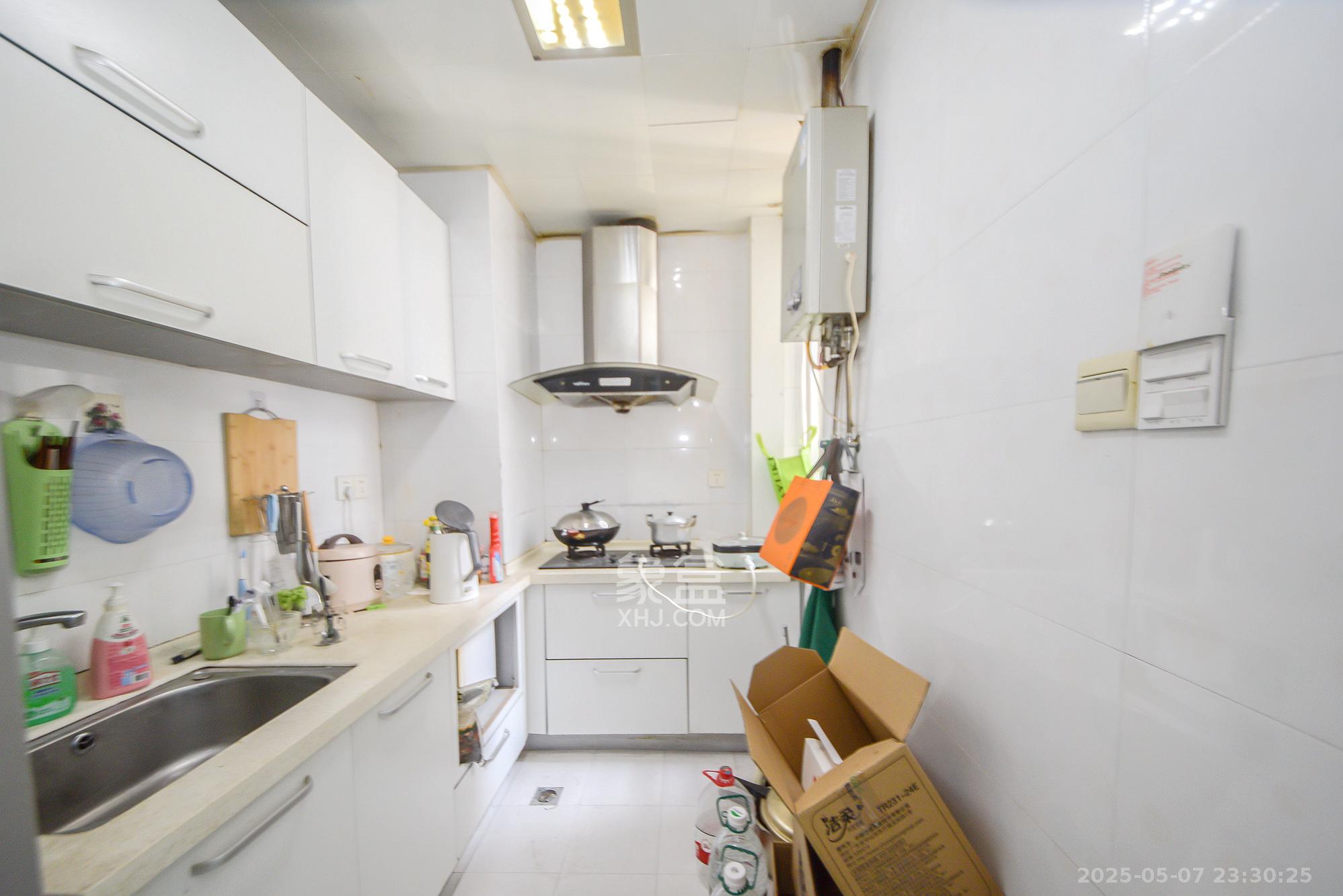 丽星景园  2室2厅1卫    53.0万 丽星景园  2室2厅1卫    53.0万厨房