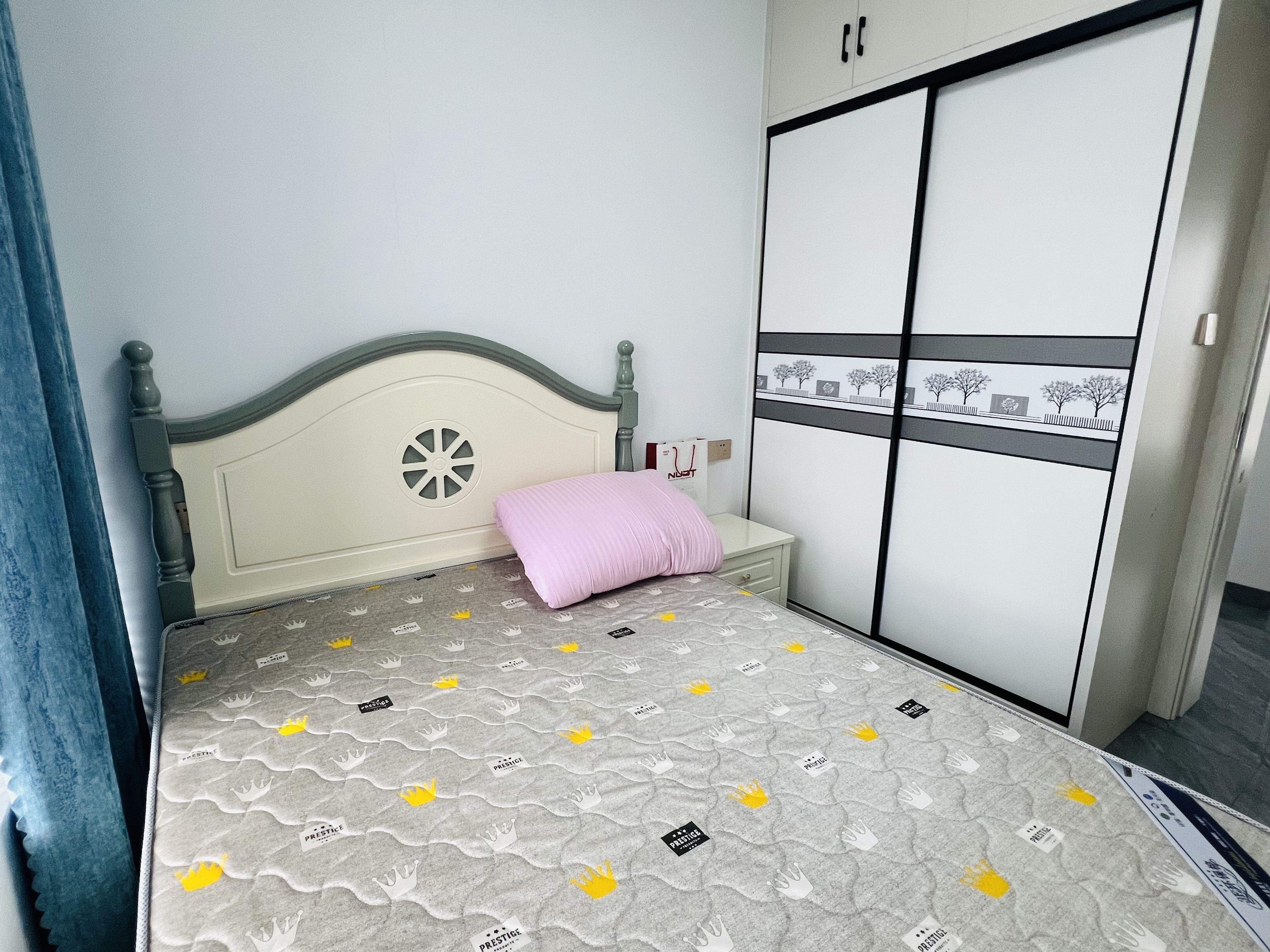 康雅苑 3室2厅2卫 2000.0元/月 康雅苑 3室2厅2卫 2000.0元/月室内图