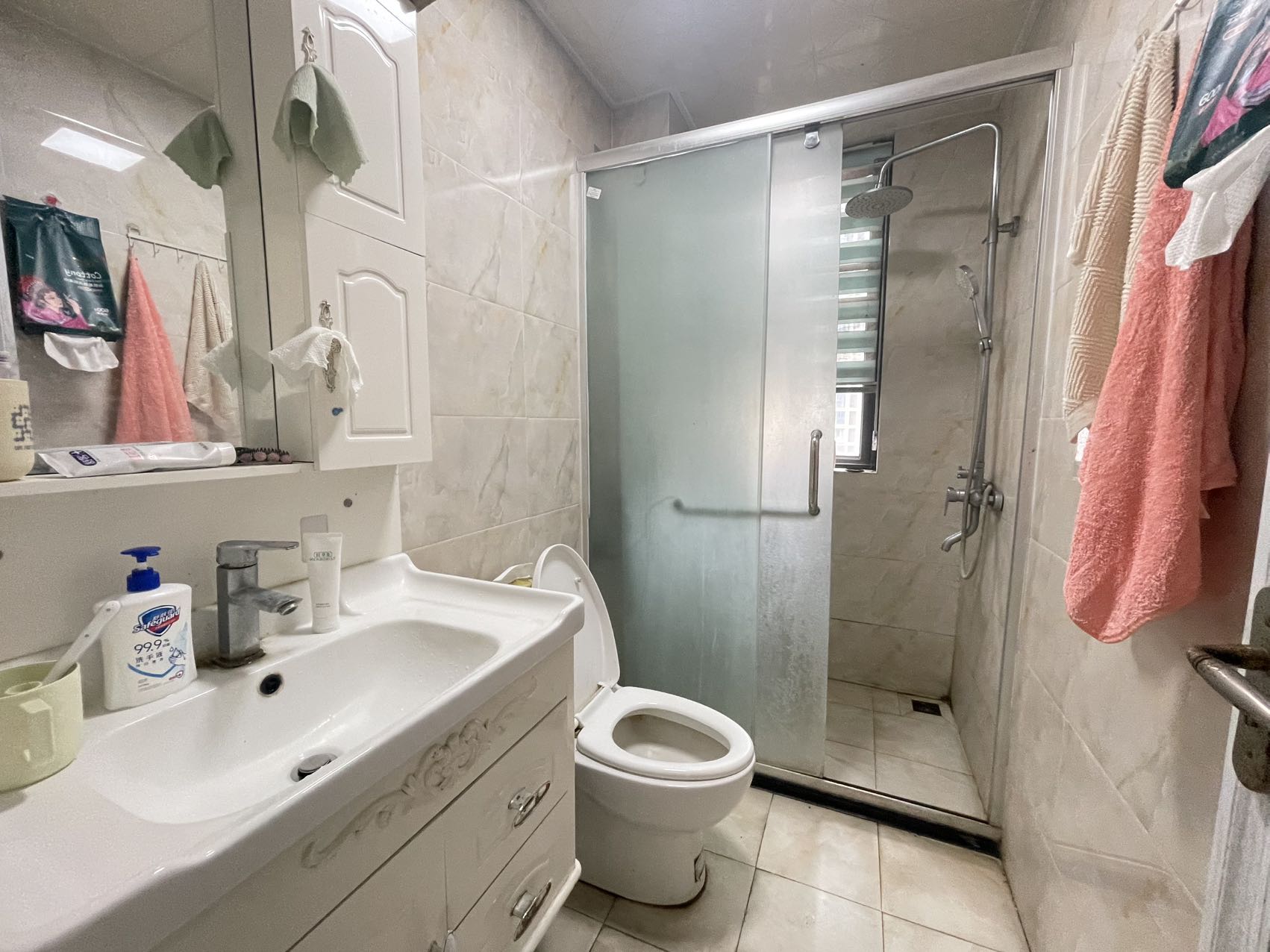 海岸赛拉维南区 2室2厅1卫 110.0万 海岸赛拉维南区 2室2厅1卫 110.0万室内图