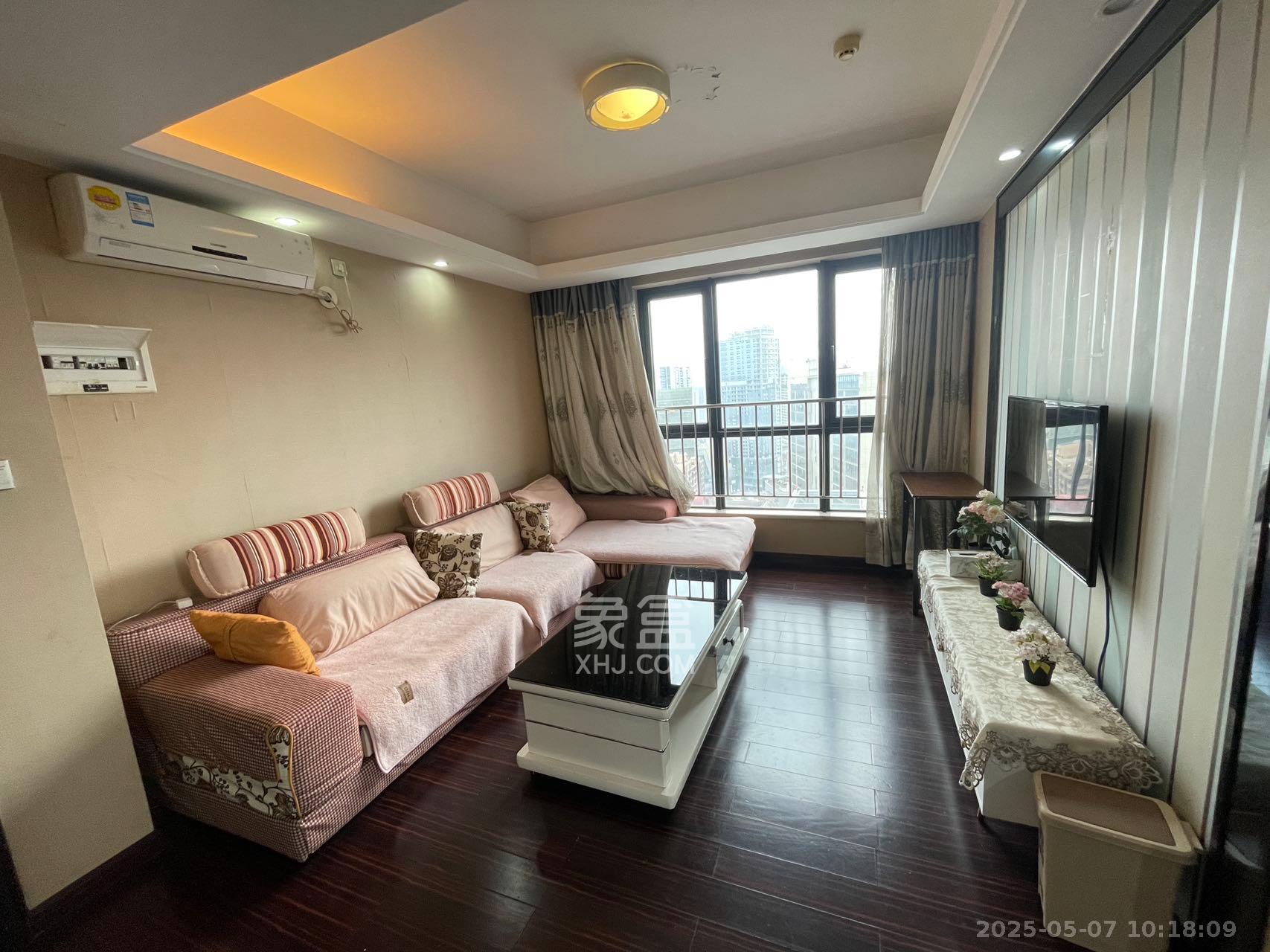 德思勤城市广场（宝格丽公寓）  1室2厅1卫    3000.0元/月室内图