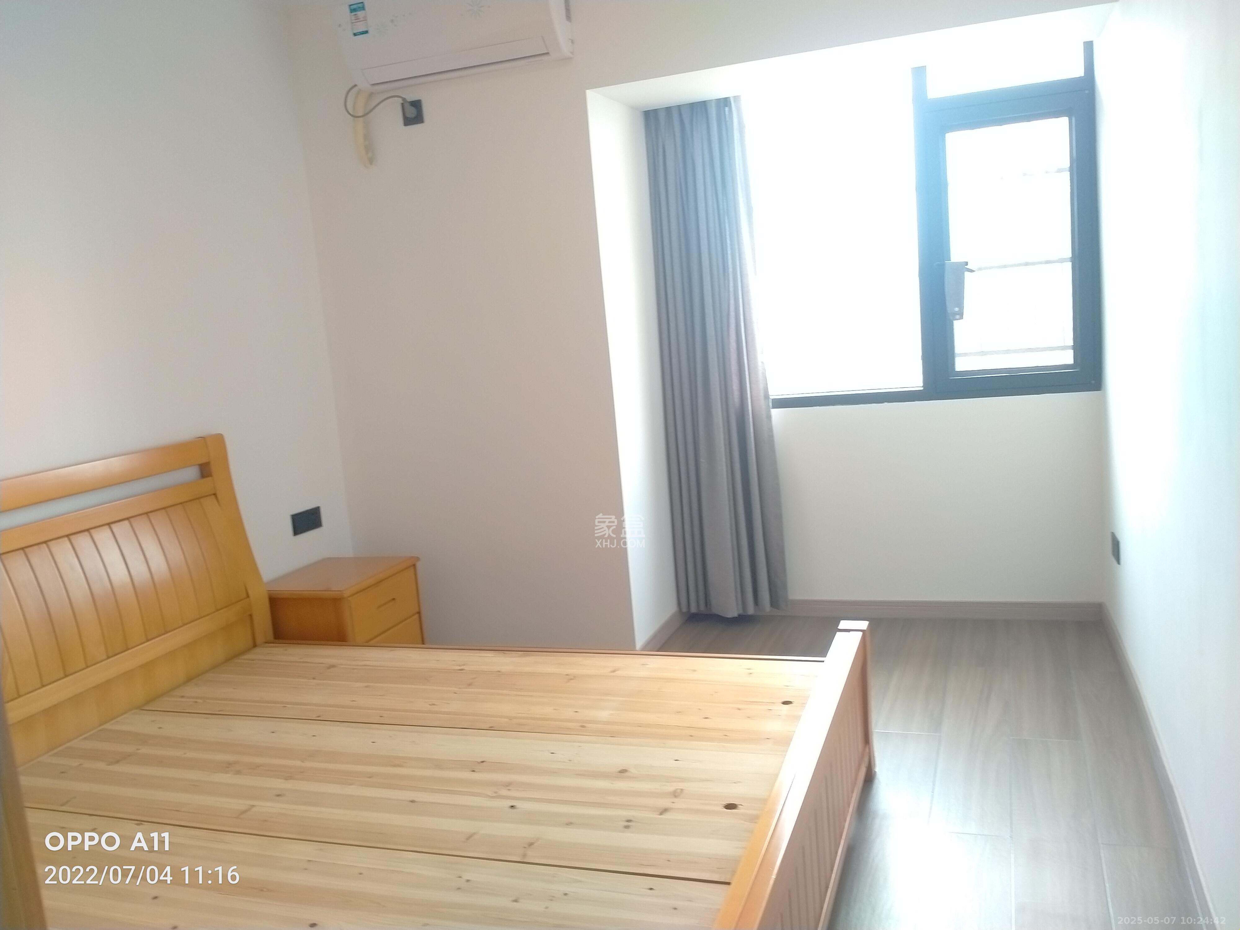长城宾馆宿舍  4室2厅2卫   4600.00元/月室内图