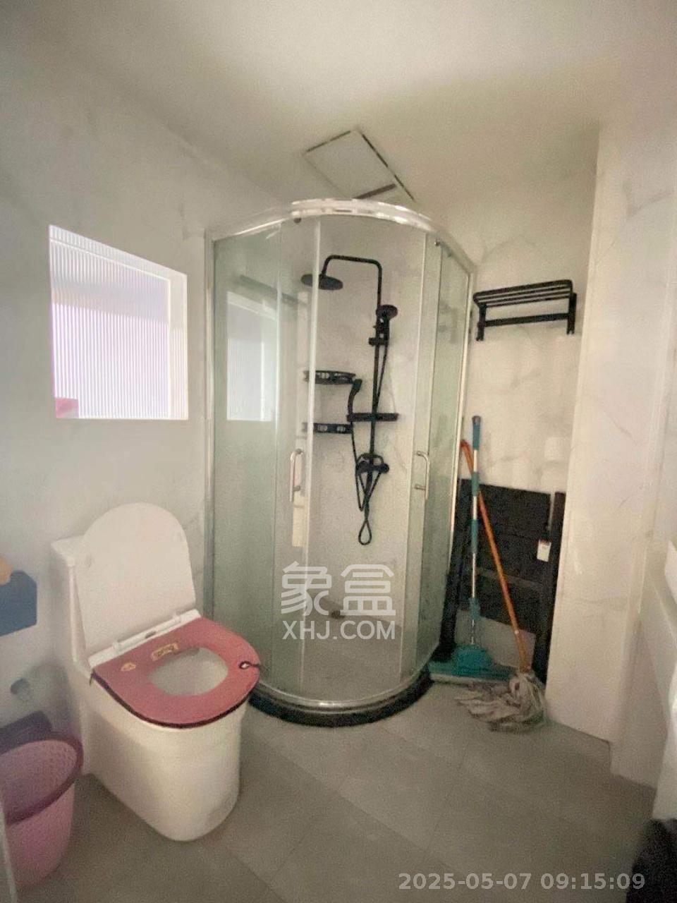 裕天国际商汇中心 1室1厅1卫 1400.0元/月 裕天国际商汇中心 1室1厅1卫 1400.0元/月室内图