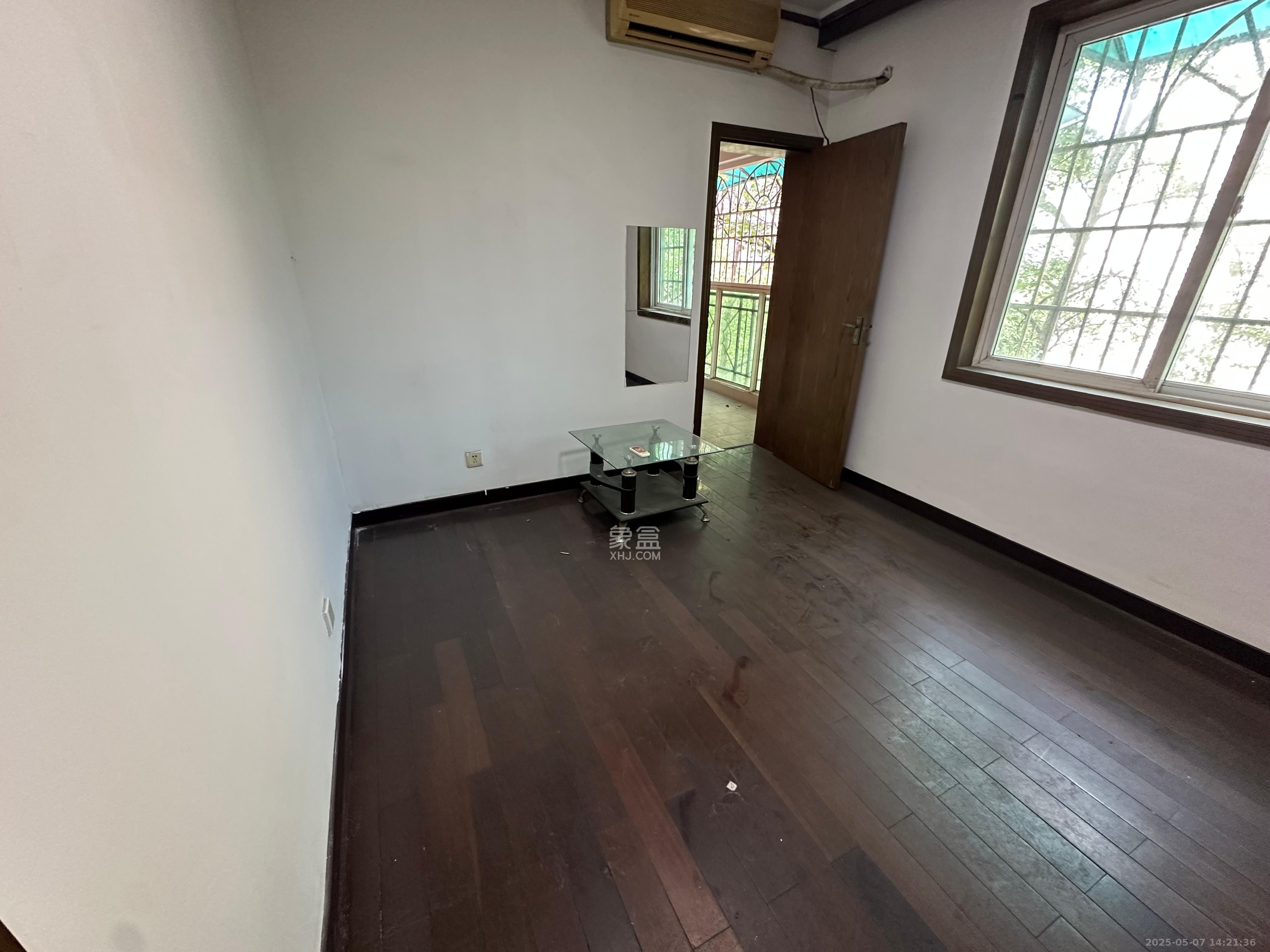 宝庆金都 3室2厅1卫 2500.0元/月 宝庆金都 3室2厅1卫 2500.0元/月室内图