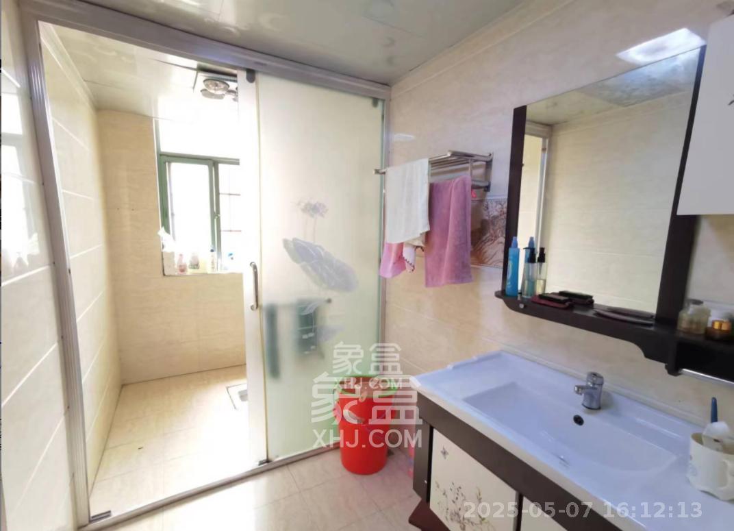 凯旋华府 3室2厅2卫 1280.0元/月 凯旋华府 3室2厅2卫 1280.0元/月室内图