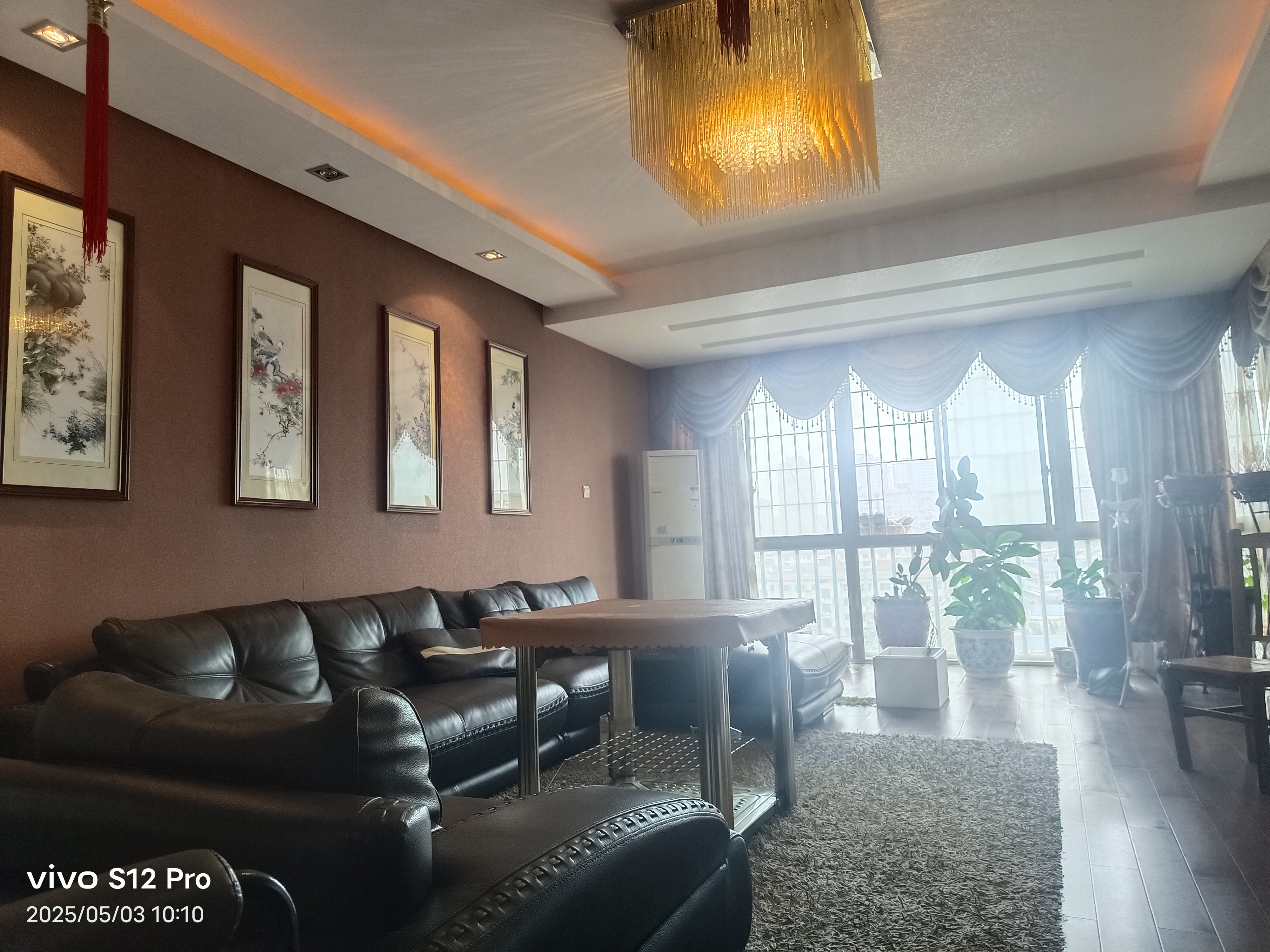 湘中园 1室0厅0卫 75.8万 湘中园 1室0厅0卫 75.8万客厅