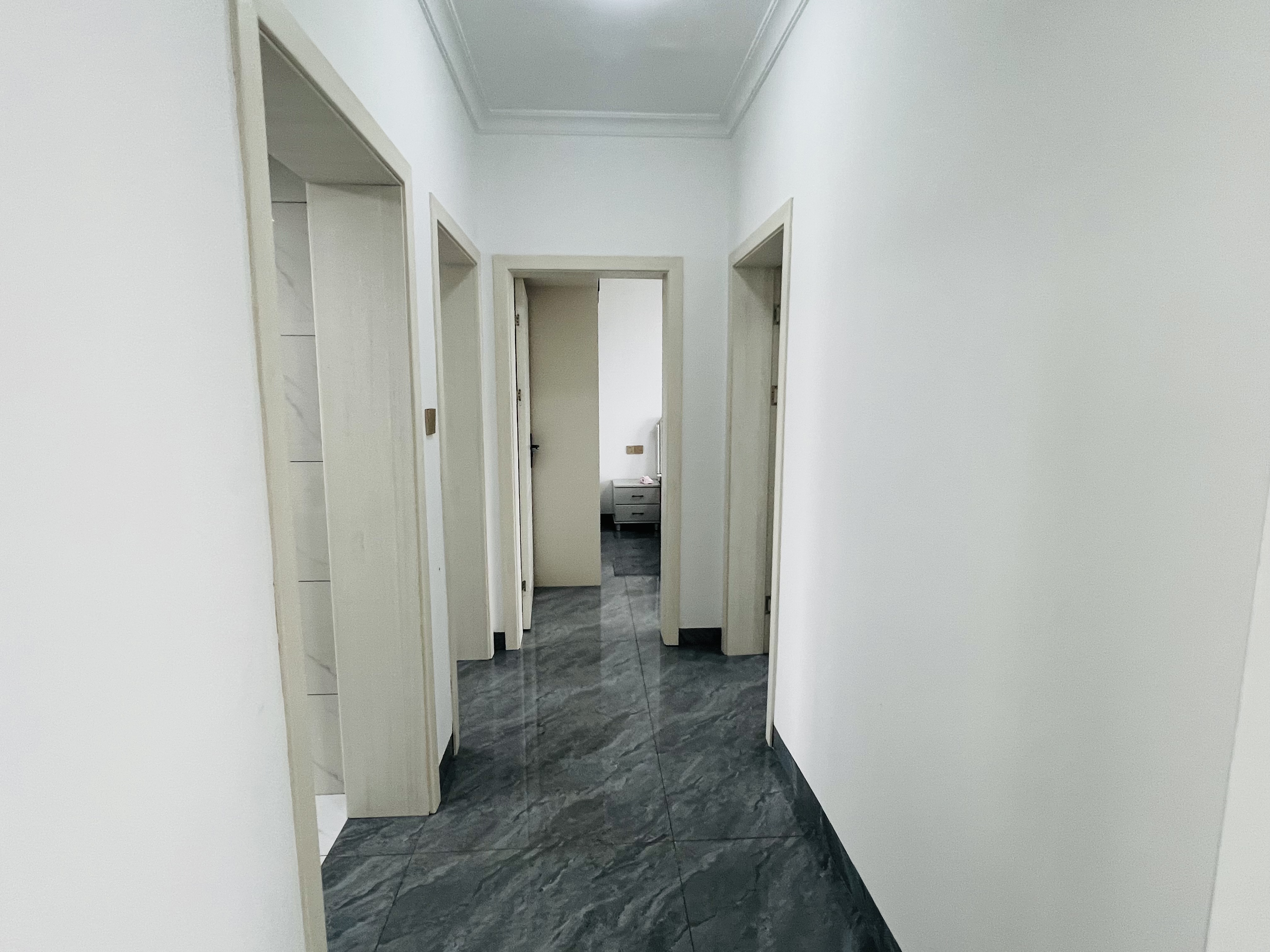 康雅苑 3室2厅2卫 2000.0元/月 康雅苑 3室2厅2卫 2000.0元/月室内图