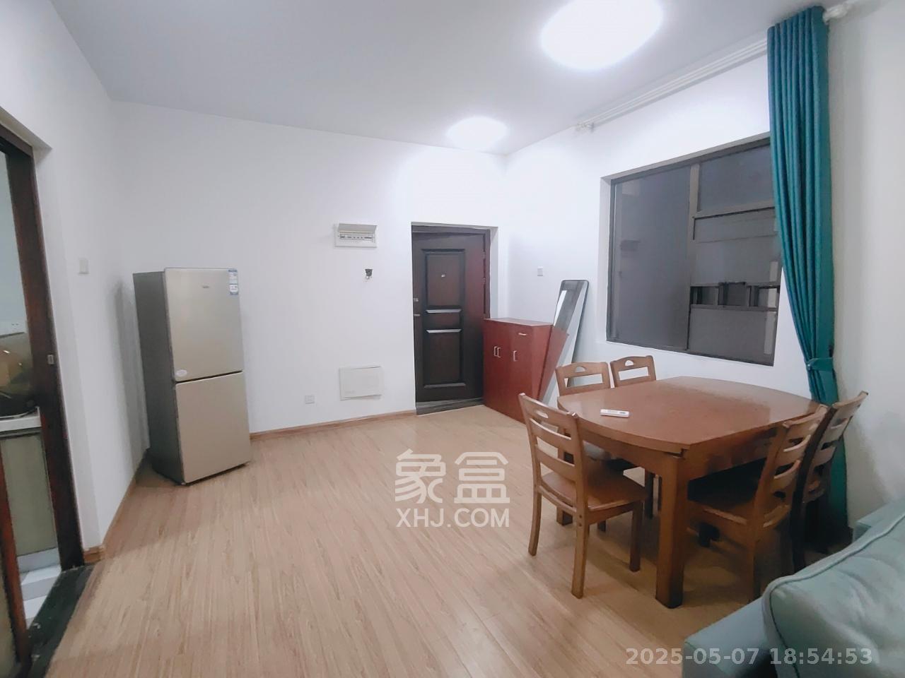 江山帝景雅典  3室2厅2卫    2200.0元/月 江山帝景雅典  3室2厅2卫    2200.0元/月室内图